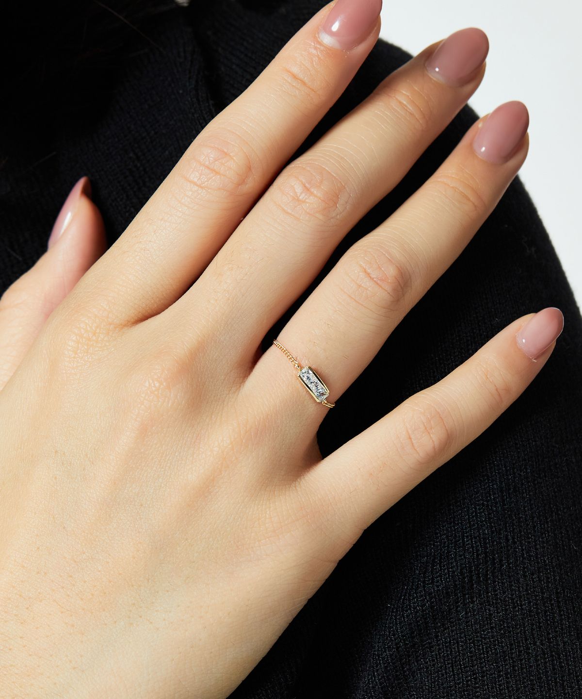 엘렌쥬얼리(HELENE JEWELRY) 14K 스타일 큐빅 스틱 커브 체인 금 반지