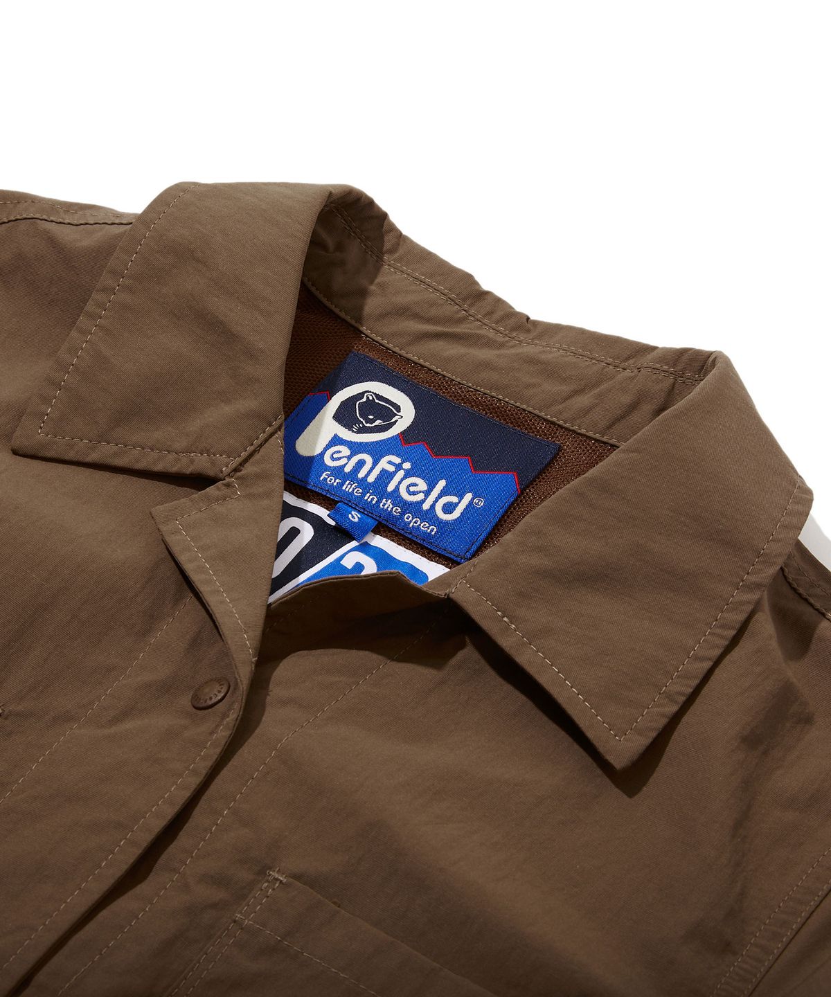 펜필드(PENFIELD) 오픈카라 웨이스트 어드저스트 셔링 원피스 브라운_FS2WS01F