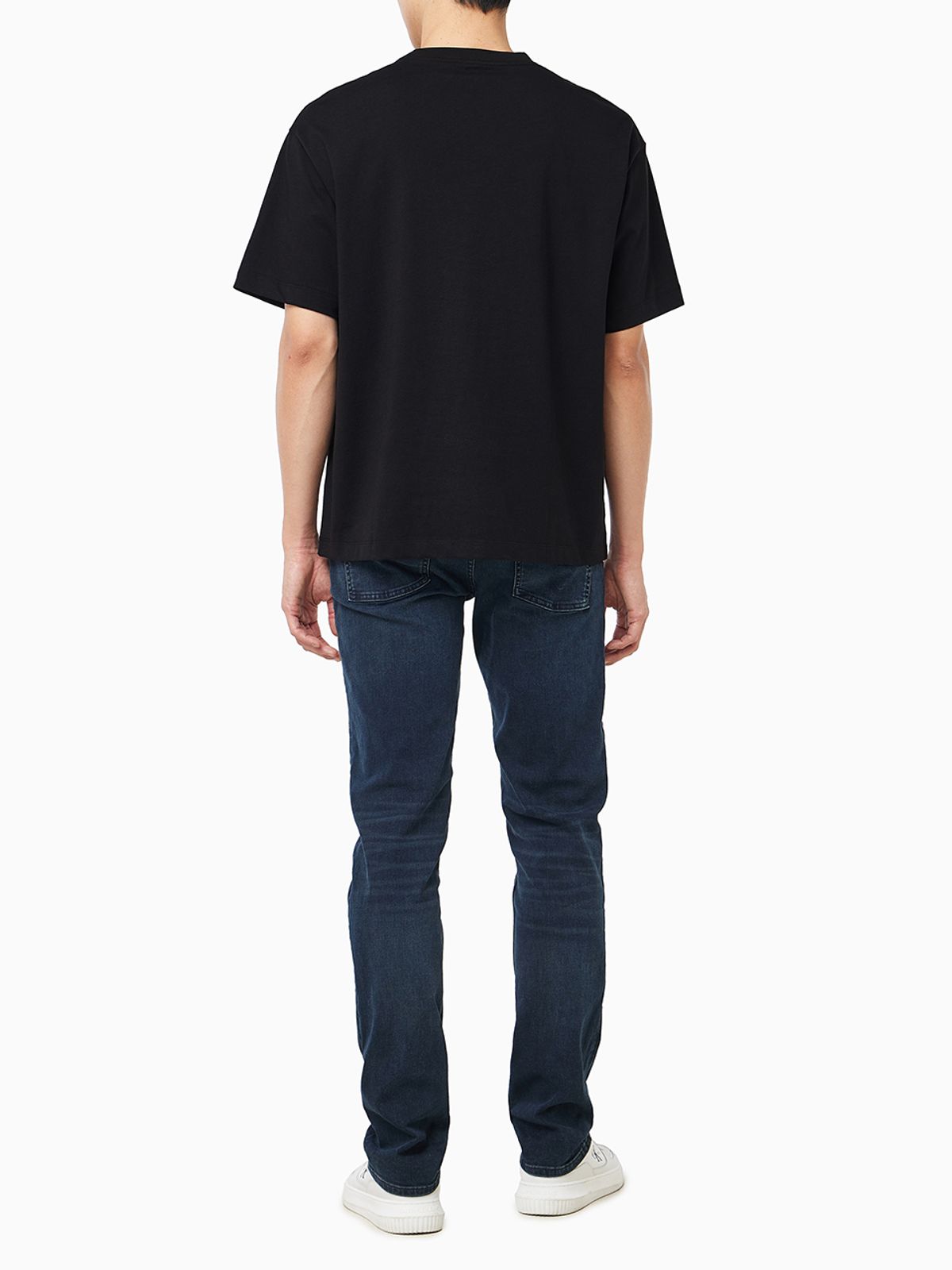 캘빈클라인 진(CALVIN KLEIN JEANS) 릴렉스드 저지 엠보스드 모노로고 티 4RF856G UB1