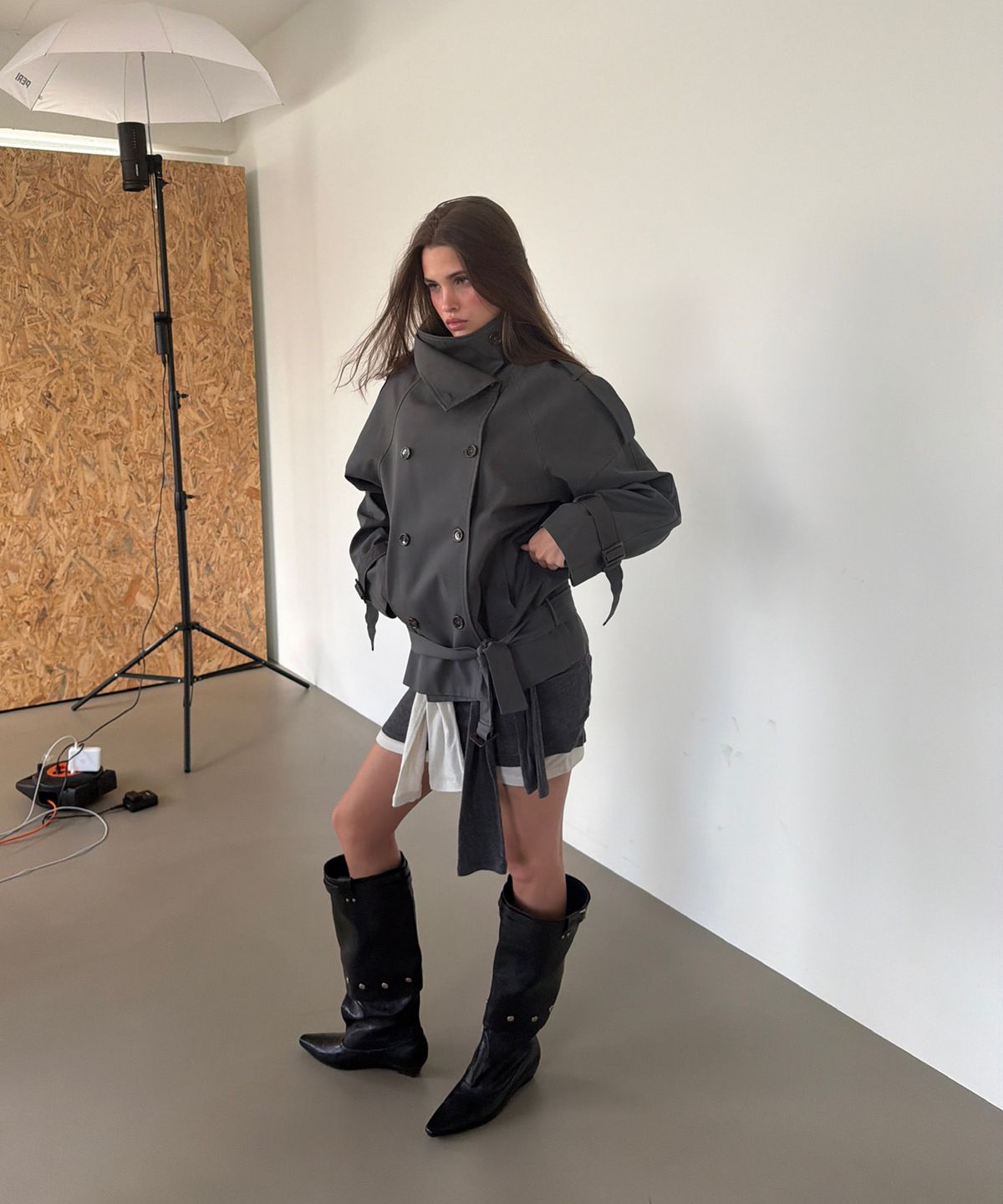 아수라(ASURA) AUTHENTIC TRENCH JACKET (CHARCOAL)