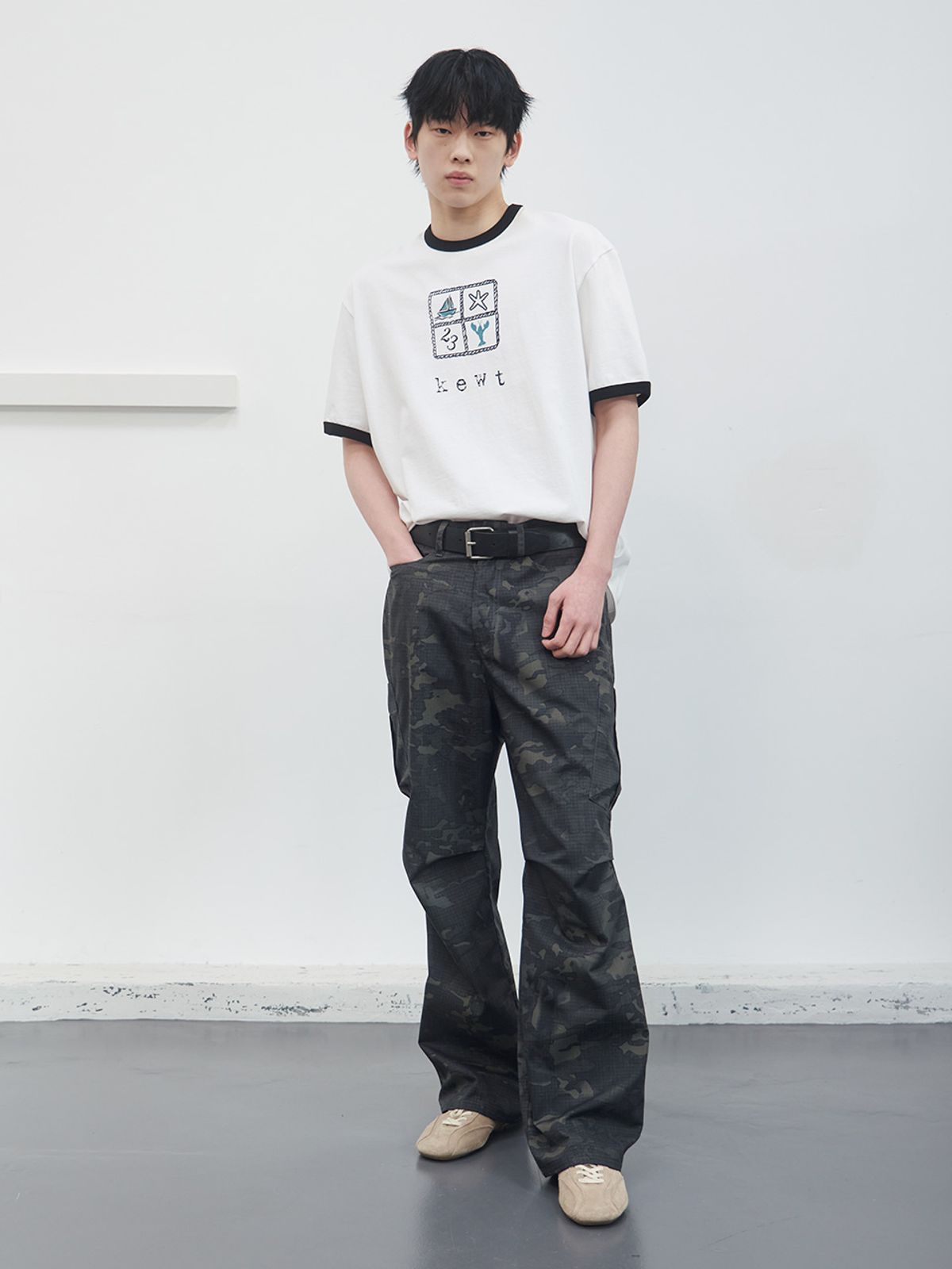 기준 맨(KIJUN MEN) Reverse Camouflage Pants Black