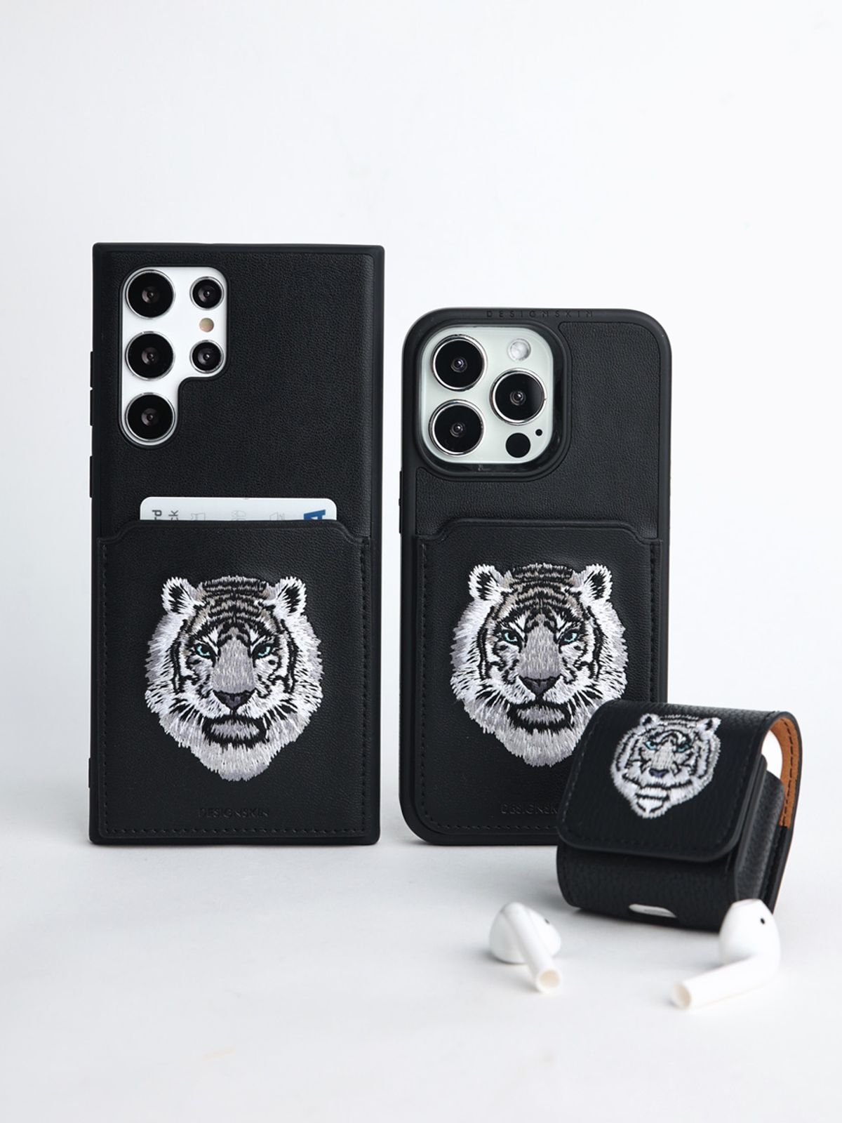 디자인스킨(DESIGNSKIN) 비스트 프리미엄 자수 포켓 카드 수납 케이스 백호