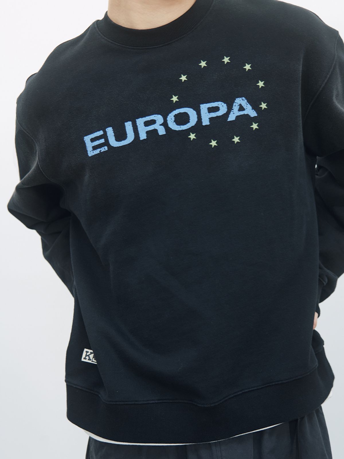 기준 맨(KIJUN MEN) Europa Sweatshirt Black