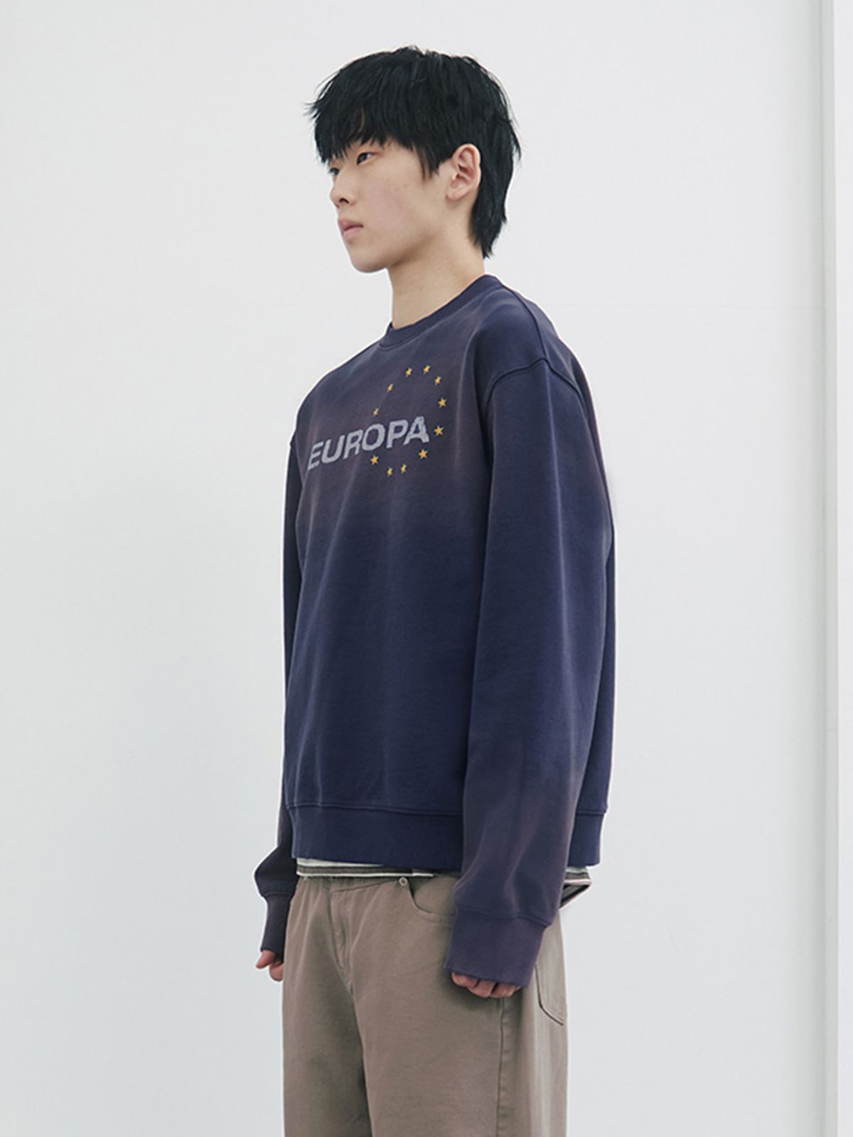 기준 맨(KIJUN MEN) Europa Sweatshirt Navy