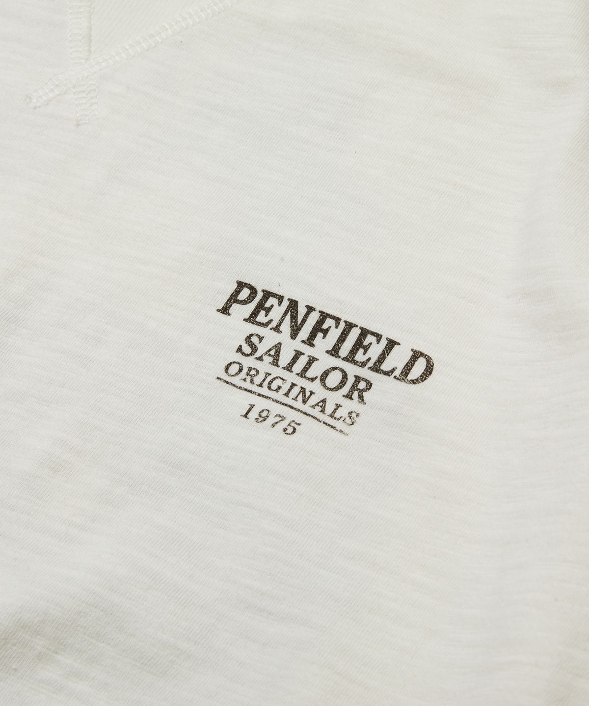 펜필드(PENFIELD) 슬럽 유니브 빈티지 아트워크 반팔 티셔츠 화이트_FS2KT19U
