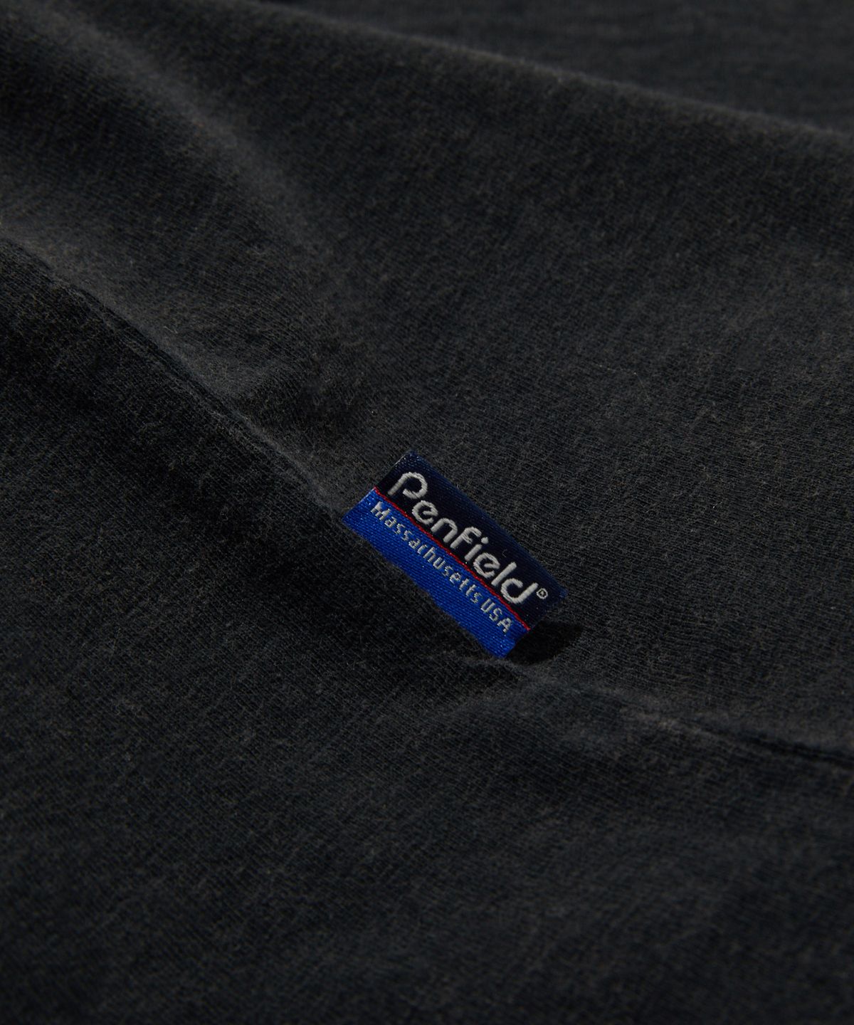 펜필드(PENFIELD) 슬럽 유니브 빈티지 아트워크 반팔 티셔츠 블랙_FS2KT18U