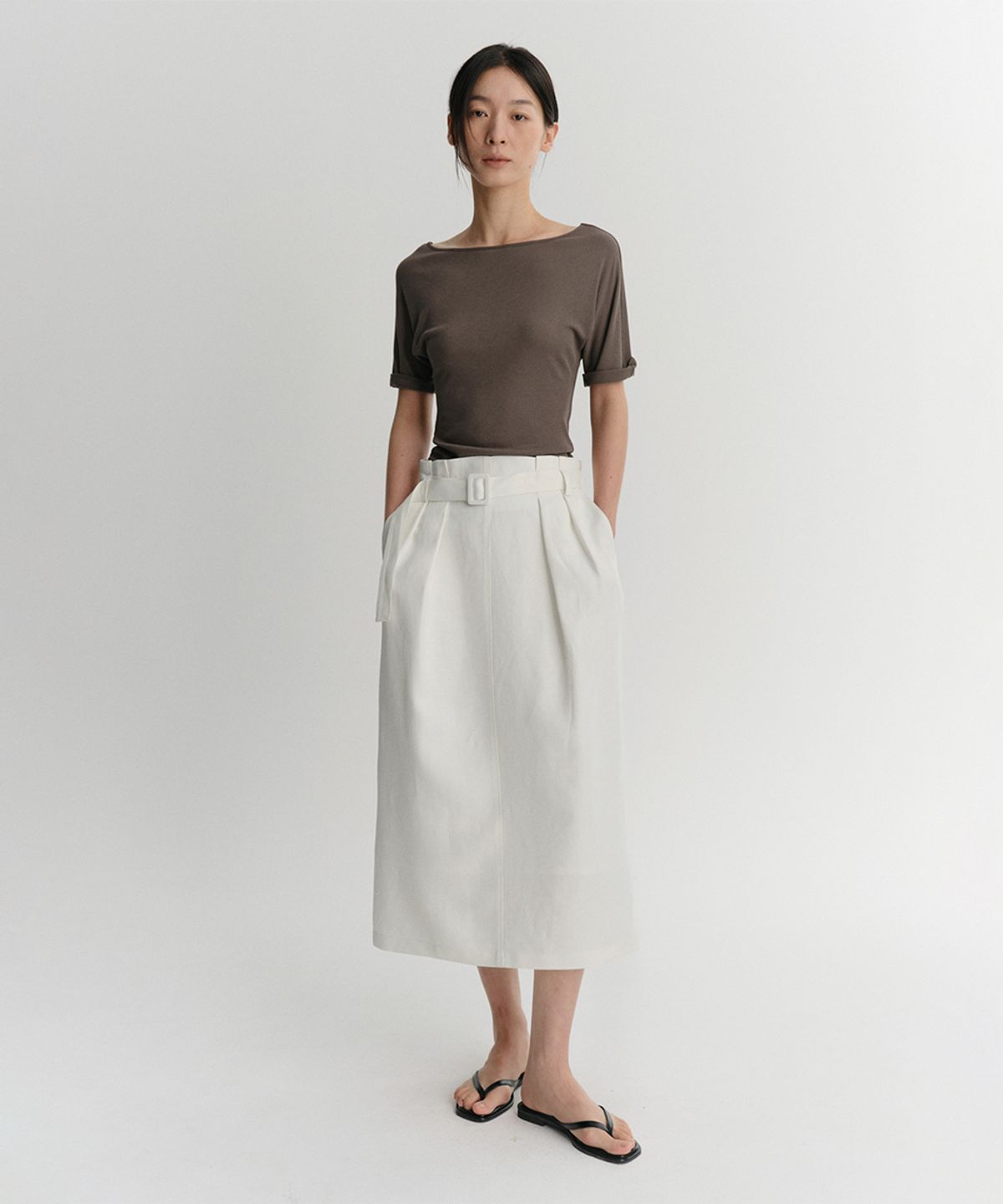 이아(EAAH) LINEN BELTED VOLUME SKIRT (WHITE)