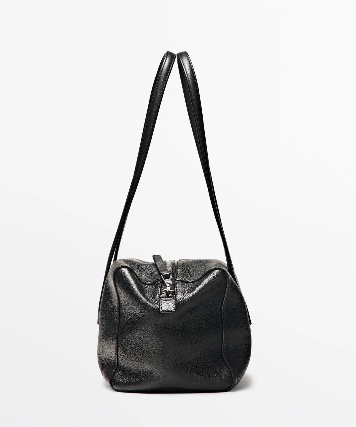 마시모두띠(MASSIMO DUTTI) 웨스트 나파 레더 사첼 백