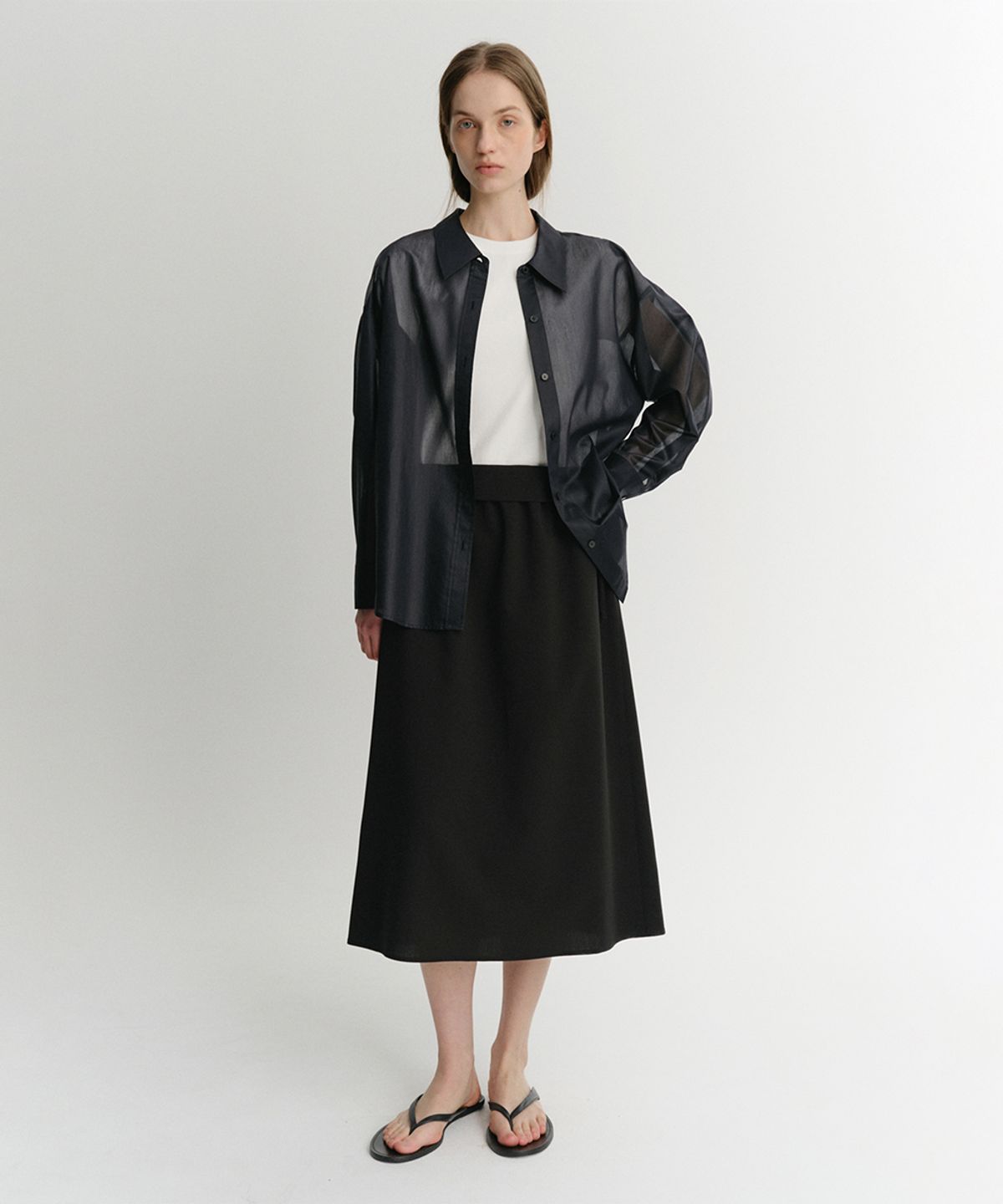 이아(EAAH) NEV DRAWSTRING SKIRT (BLACK)