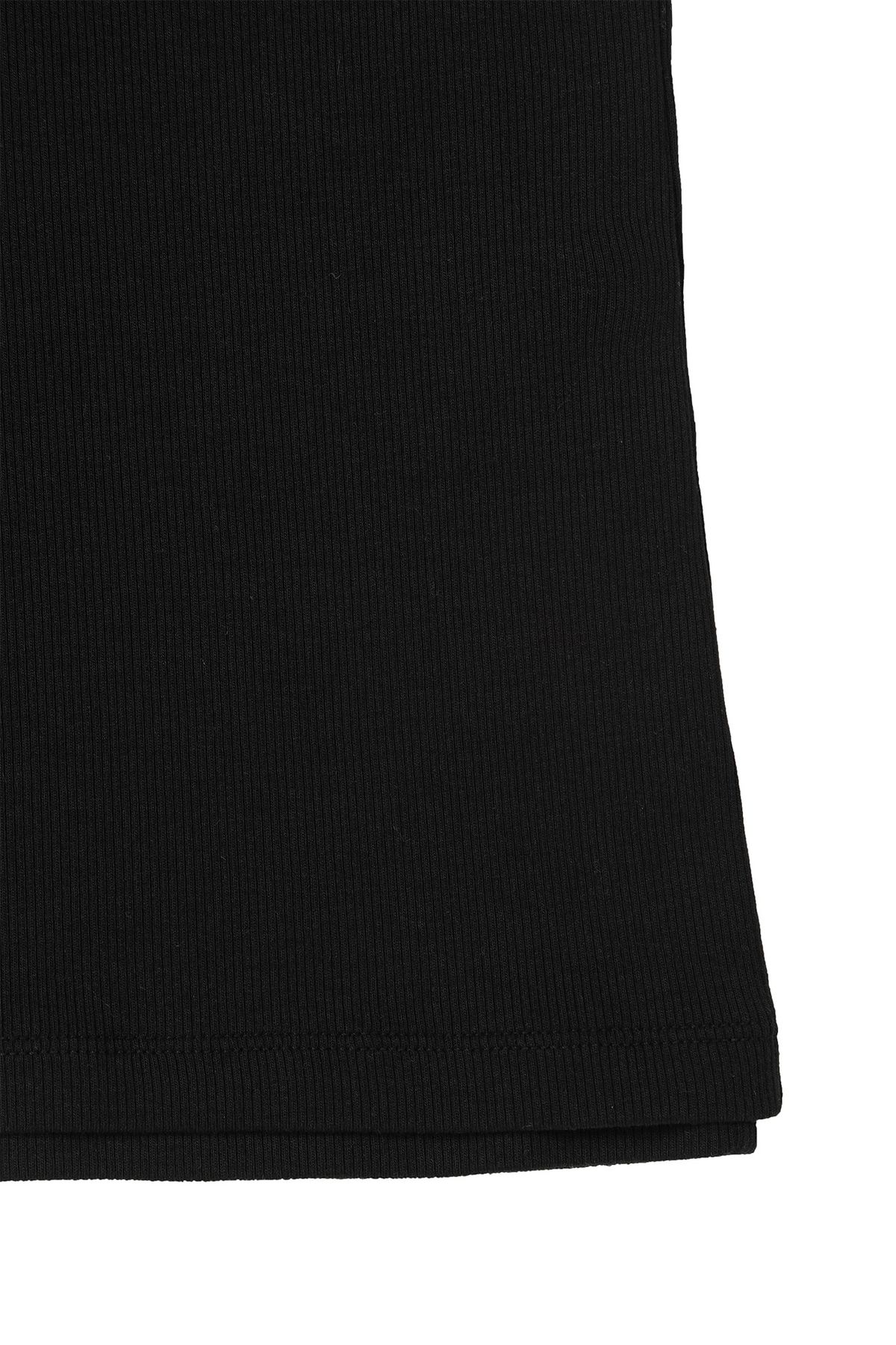 다이닛(DEINET) LAYERED RING SLEEVELESS IN BLACK