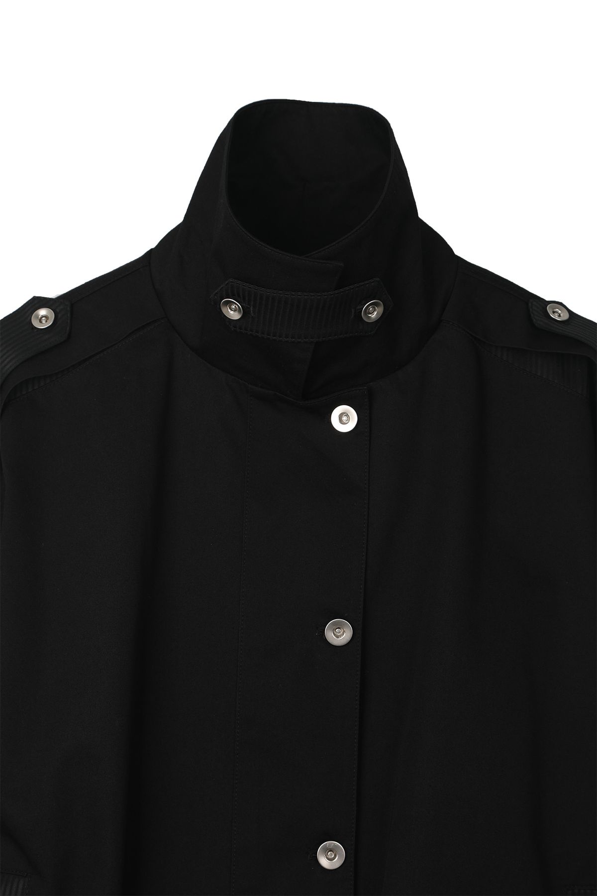 다이닛(DEINET) BUCKLE POINT TRENCH JACKET IN BLACK