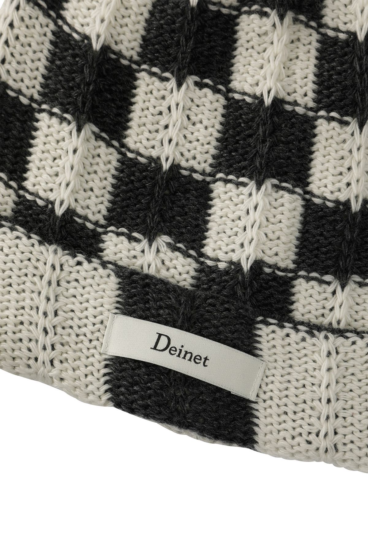 다이닛(DEINET) CHECKERED NEAT KNIT BEANIE IN CHARCOAL