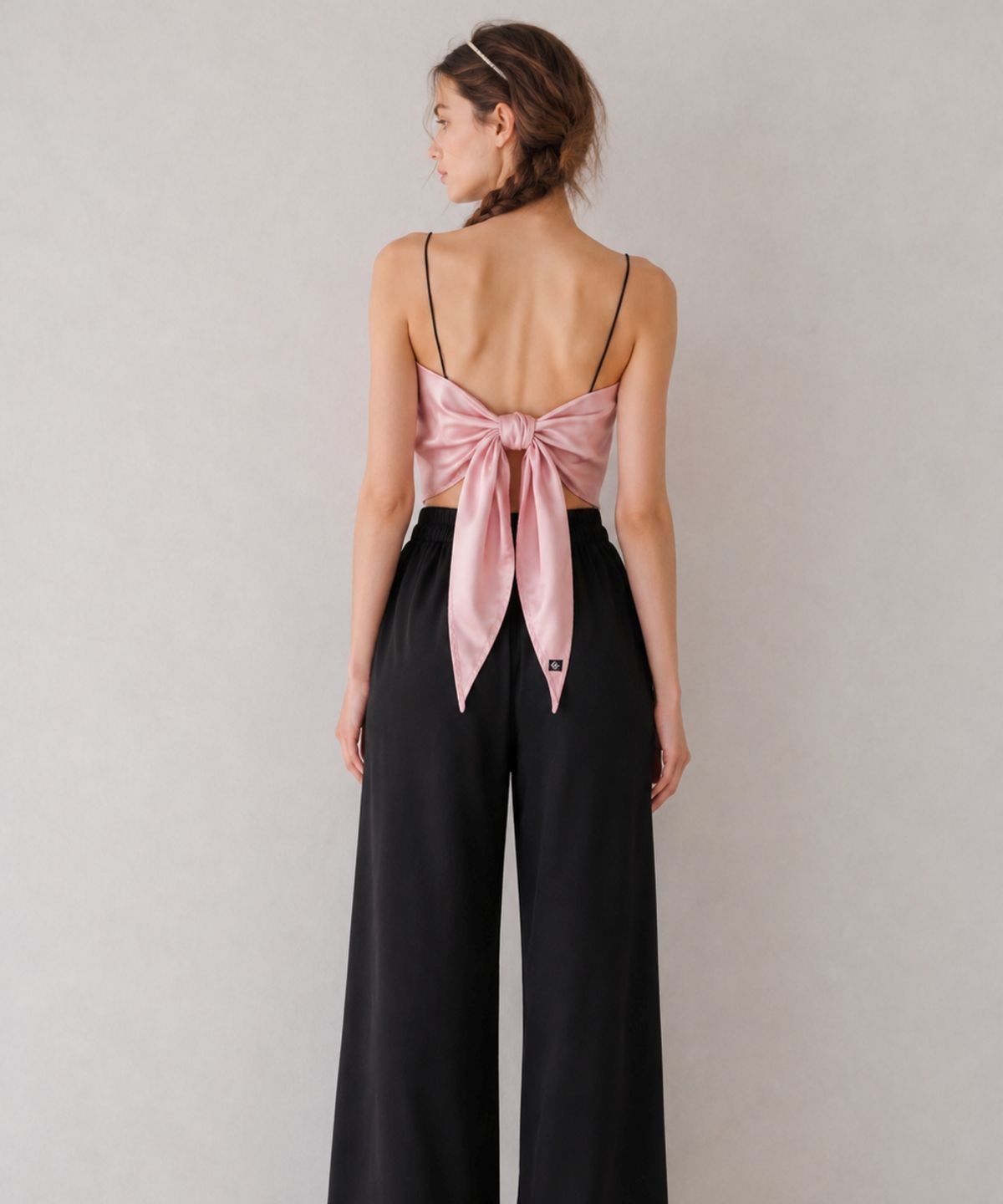 블랙크러쉬(BLACRUSH) PINK Satin Scarf String Sleeveless Top