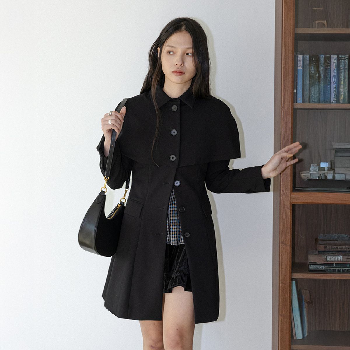 랭썬(LANGSON) LS_Cape collar dress_BLACK
