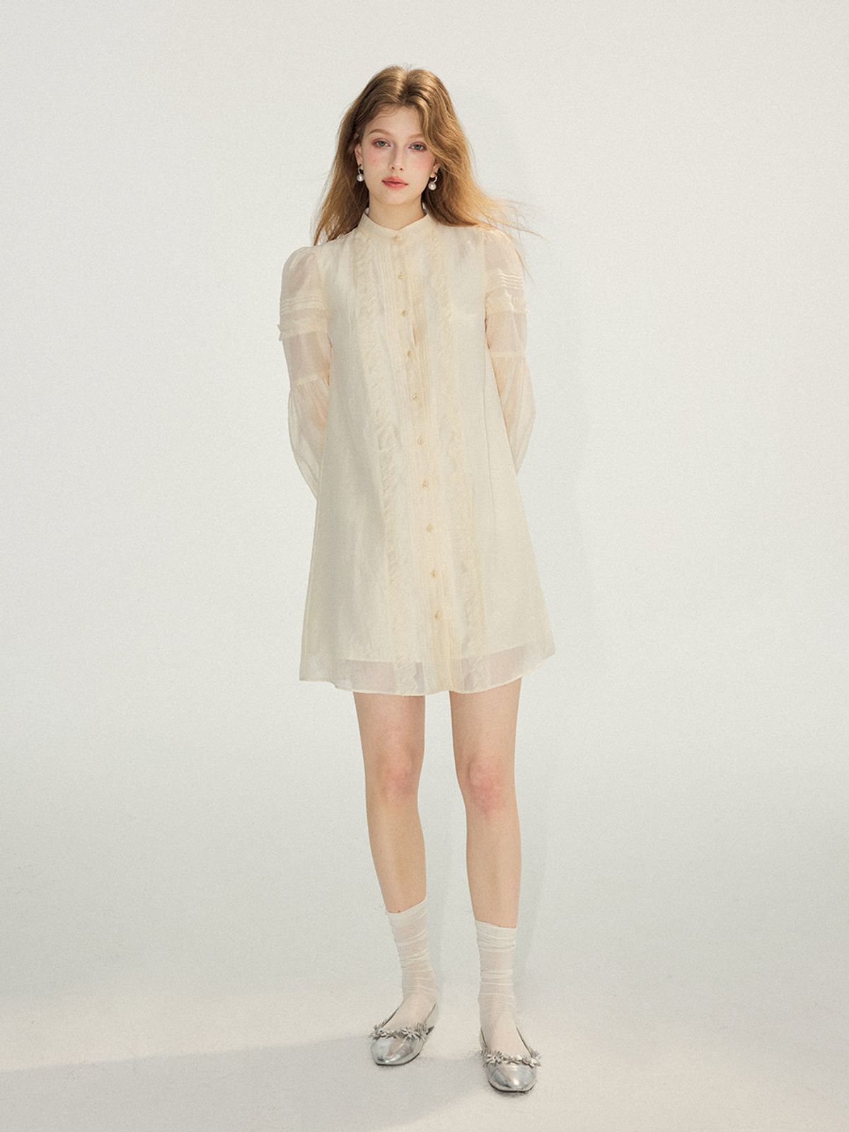신스덴(SINCETHEN) 릴리 핀턱 프릴 미니원피스