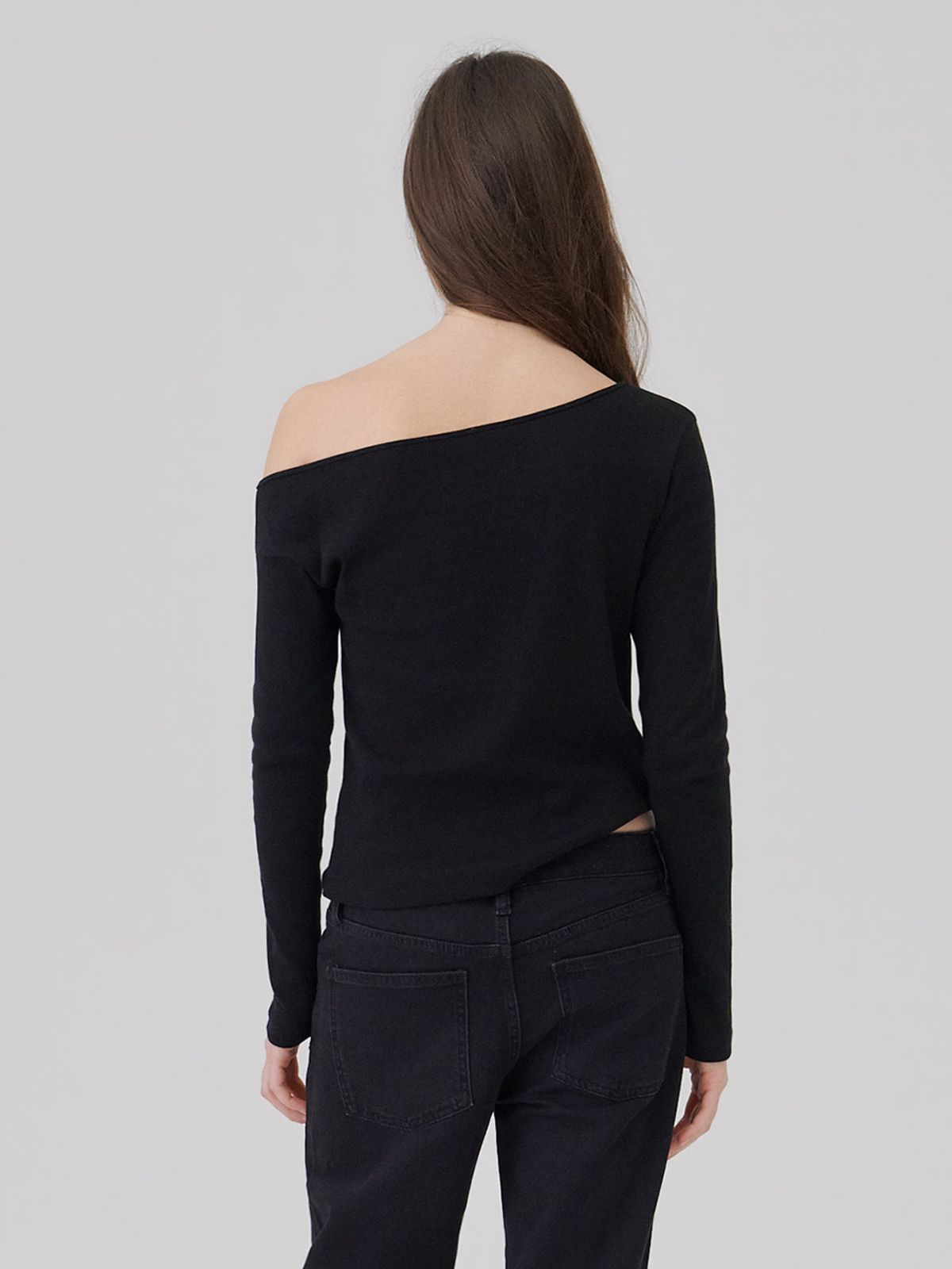 웨이브유니온(WAVE UNION) One shoulder Soft rib Long sleeve top Black