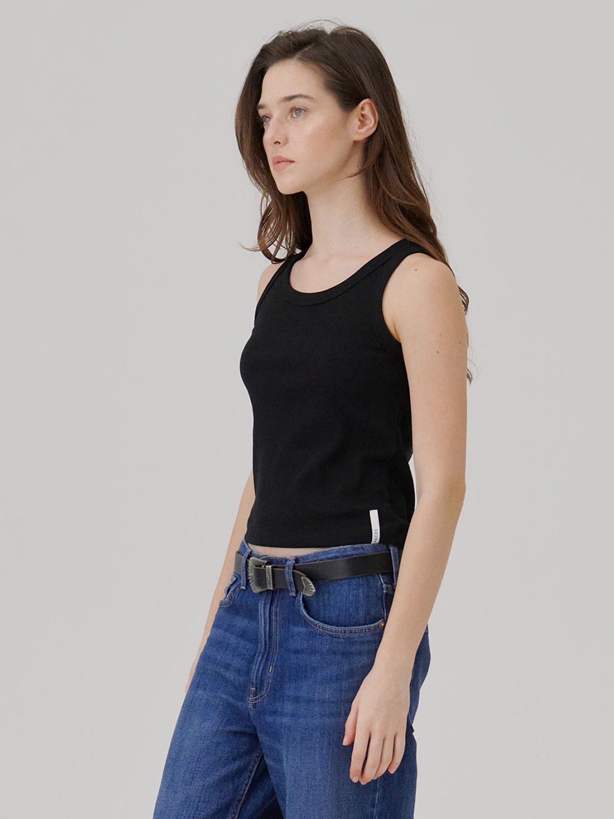 웨이브유니온(WAVE UNION) Binding Rib Sleeveless top Black