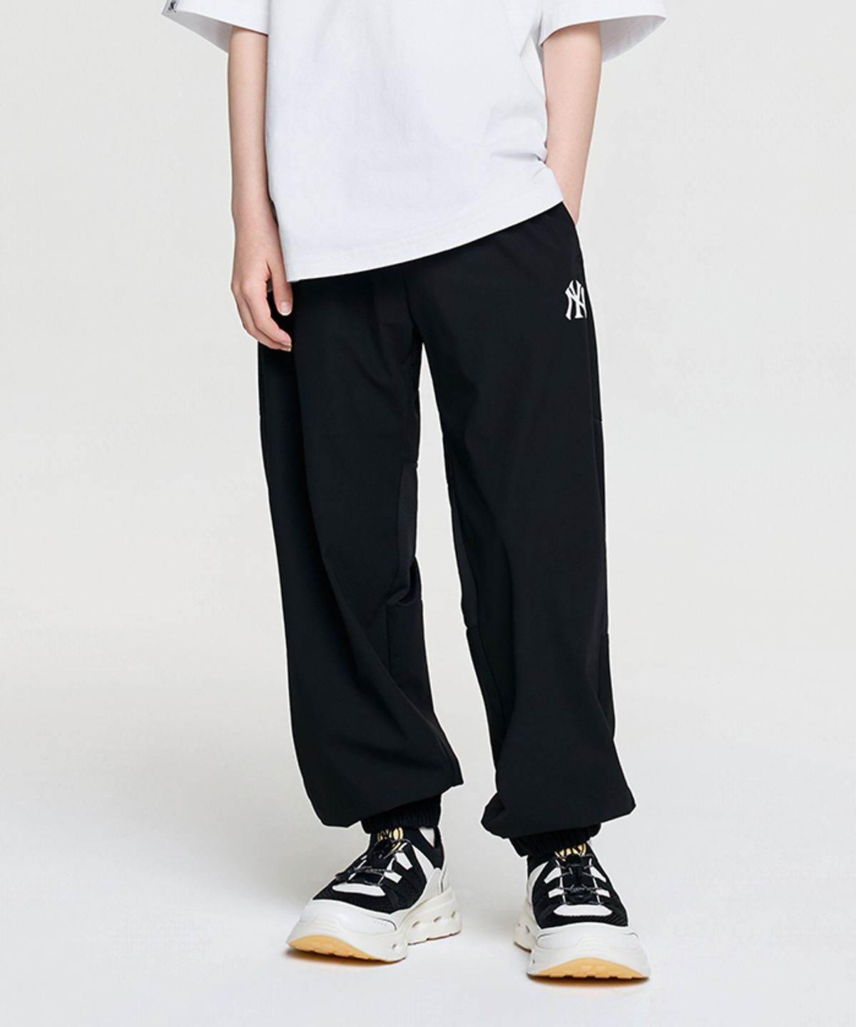 엠엘비 키즈(MLB KIDS) 스포티브 트리코트 메쉬배색 조거팬츠 NY (Black)