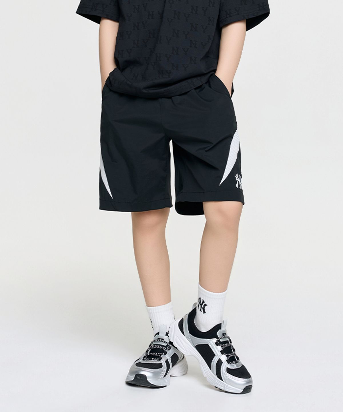 엠엘비 키즈(MLB KIDS) 스포티브 바시티 메쉬배색 5부 팬츠 NY (Black)