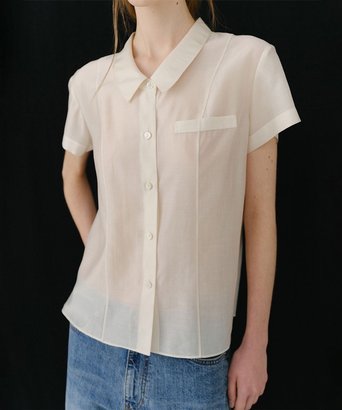 이아(EAAH) SHEER LINE SHIRT (CREAM)