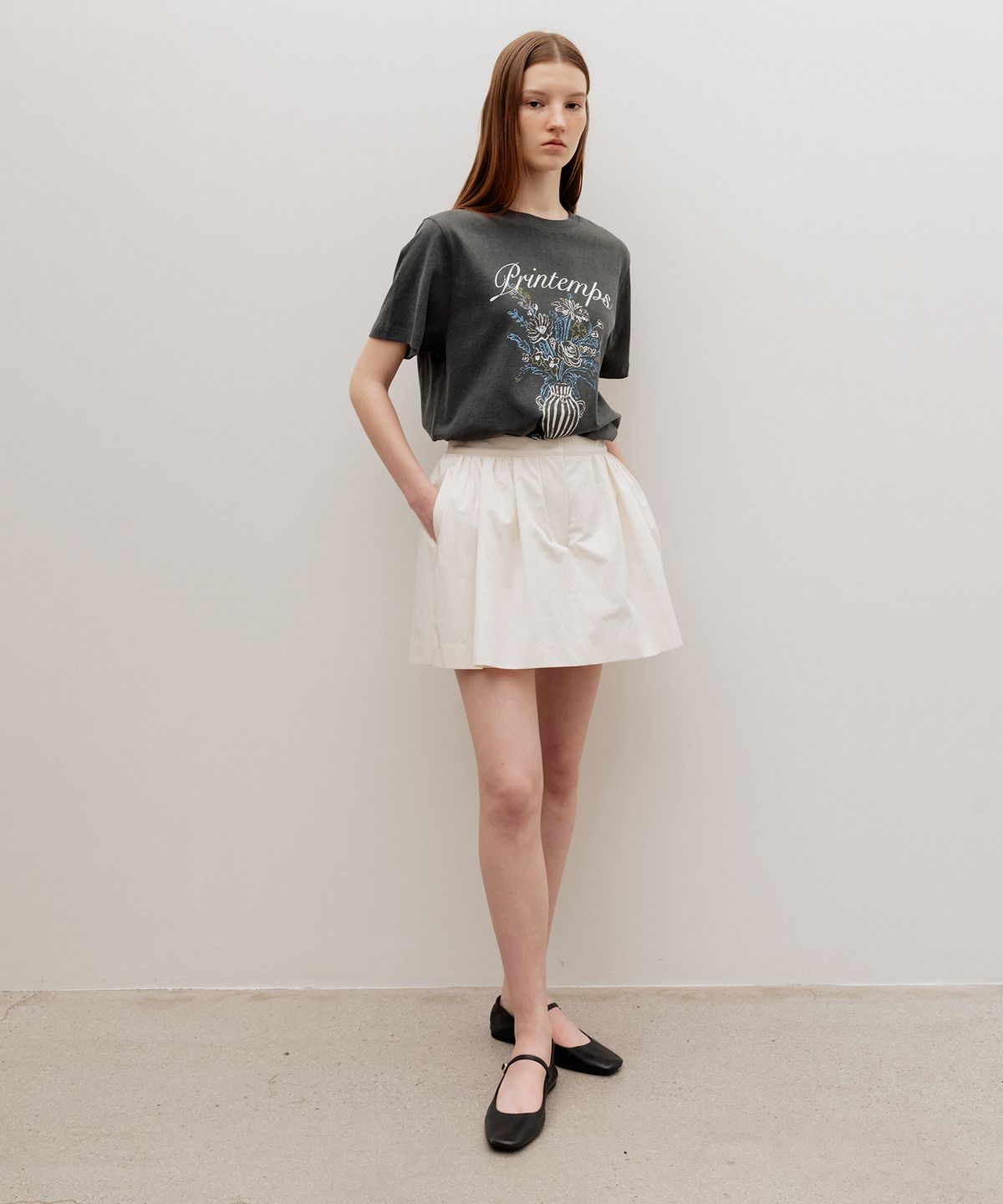 르메메(LEMEME) Mouchou Volume Shorts Cream