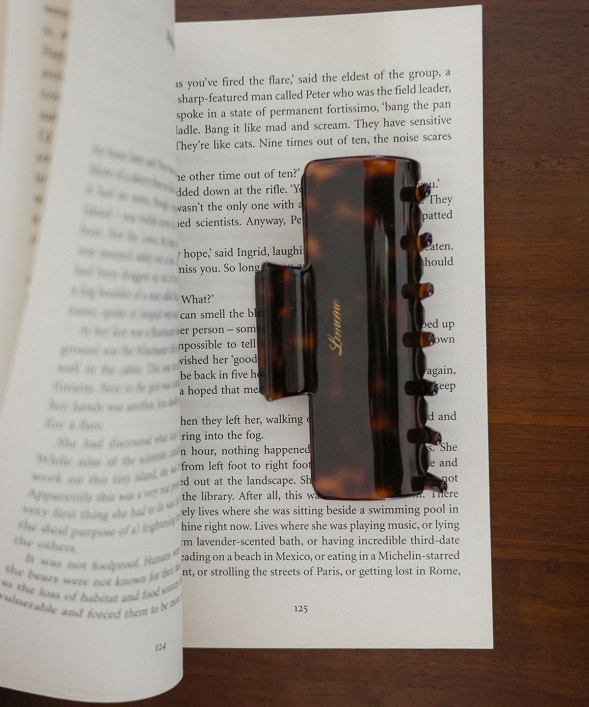 르메메(LEMEME) Belle Hair Claw Clip_2colors