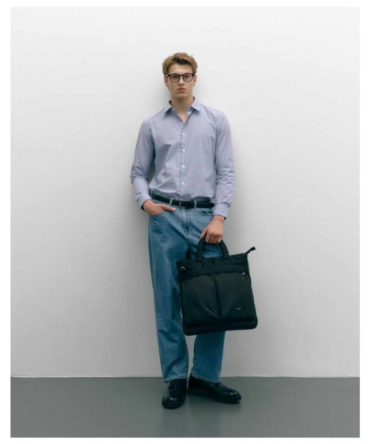 질스튜어트 맨 액세서리(JILLSTUART MEN ACC) 에반 블랙 투포켓 나일론 세로형 토트백 겸 크로스백 JUBA6F502BK