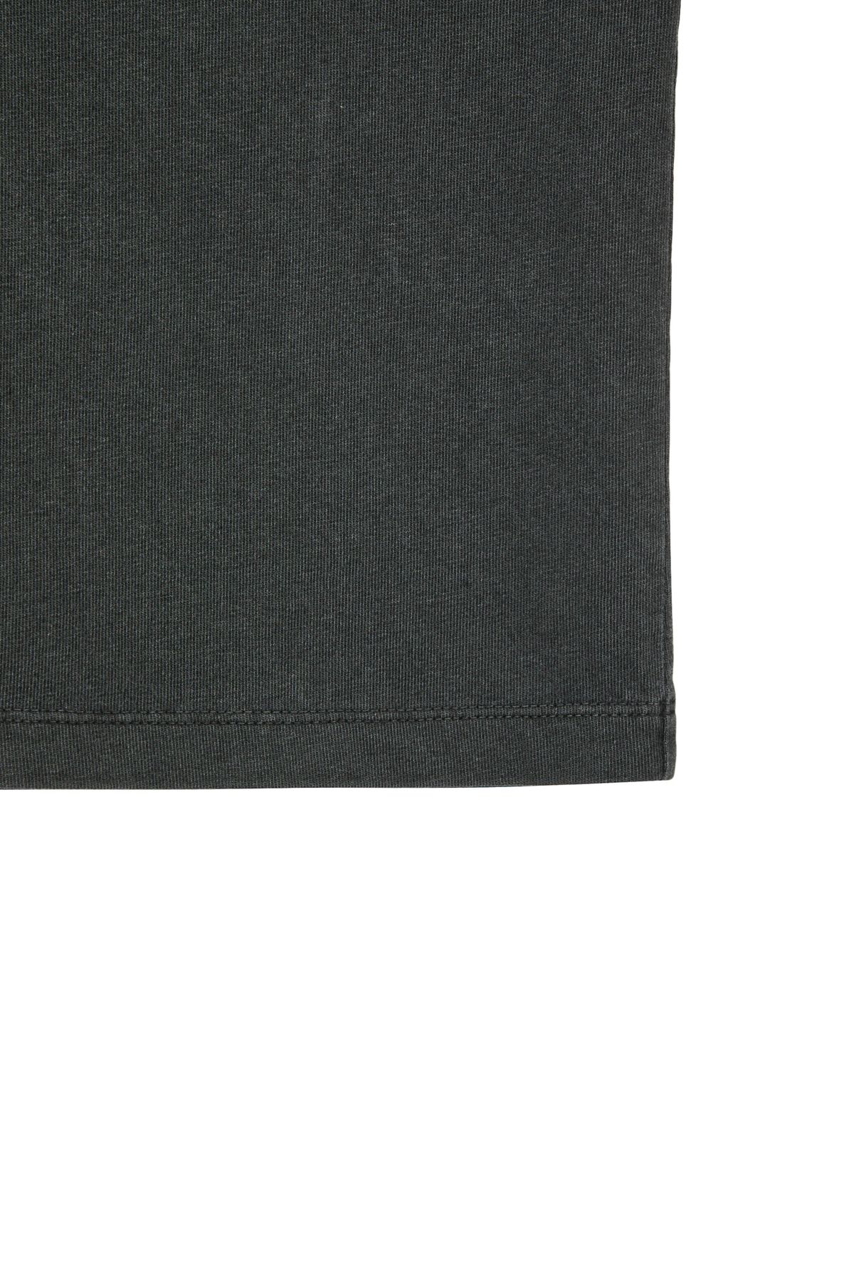 다이닛(DEINET) STUDIO PIGMENT CROP T-SHIRT IN CHARCOAL