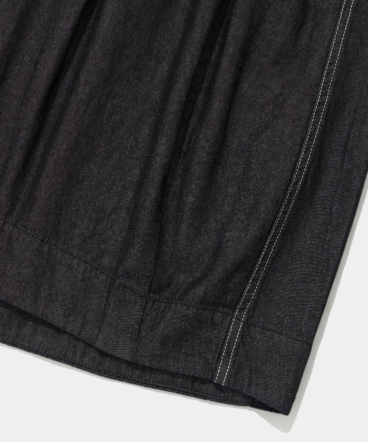 컬럼비아 유니버시티(COLUMBIA UNIVERSITY) ALL-ROUND TWOTUCK DENIM LONG SKIRT_BLACK JEAN