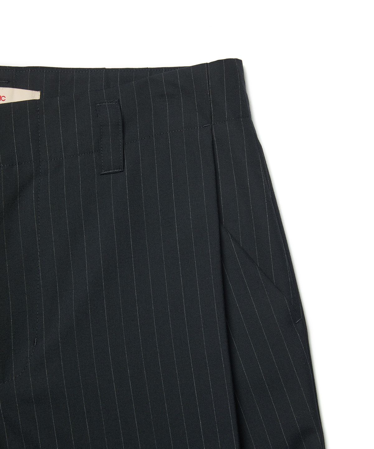 엠엠아이씨(MMIC) DROP TROUSER (NAVY)