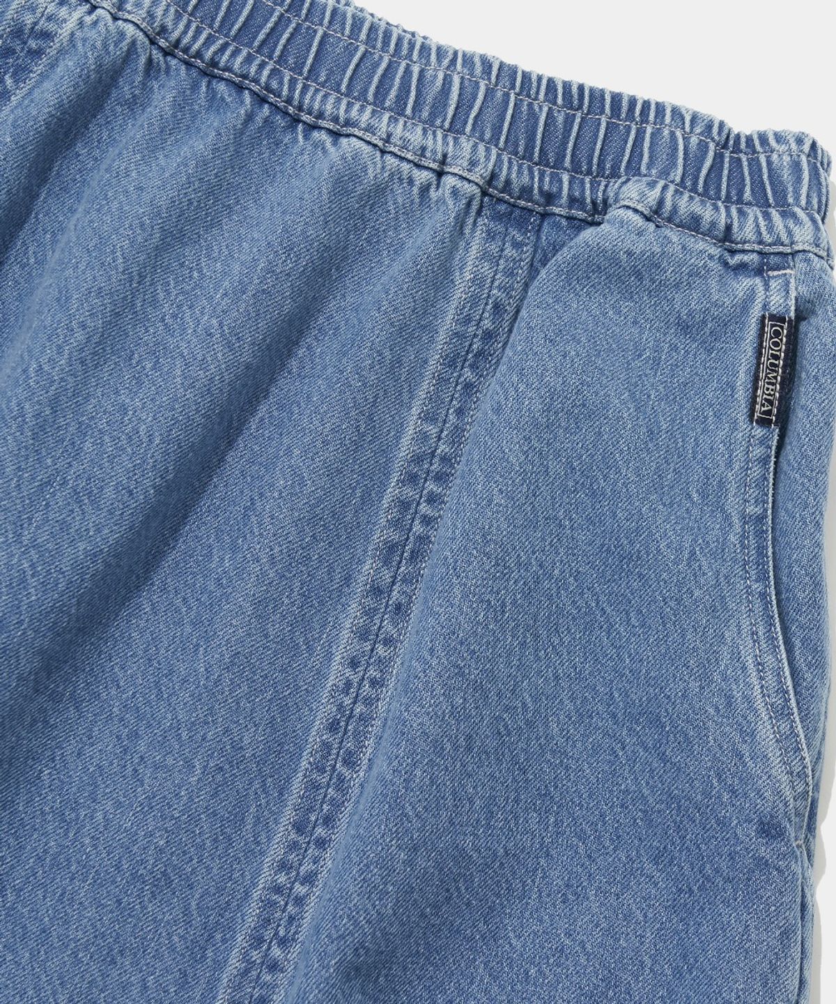 컬럼비아 유니버시티(COLUMBIA UNIVERSITY) PANEL PLEATED DENIM SKIRT_LIGHT JEAN
