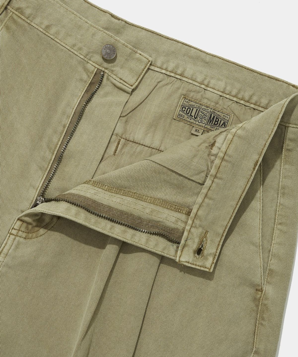 컬럼비아 유니버시티(COLUMBIA UNIVERSITY) TWOTUCK DYED TWILL BERMUDA SHORTS PANTS_BEIGE