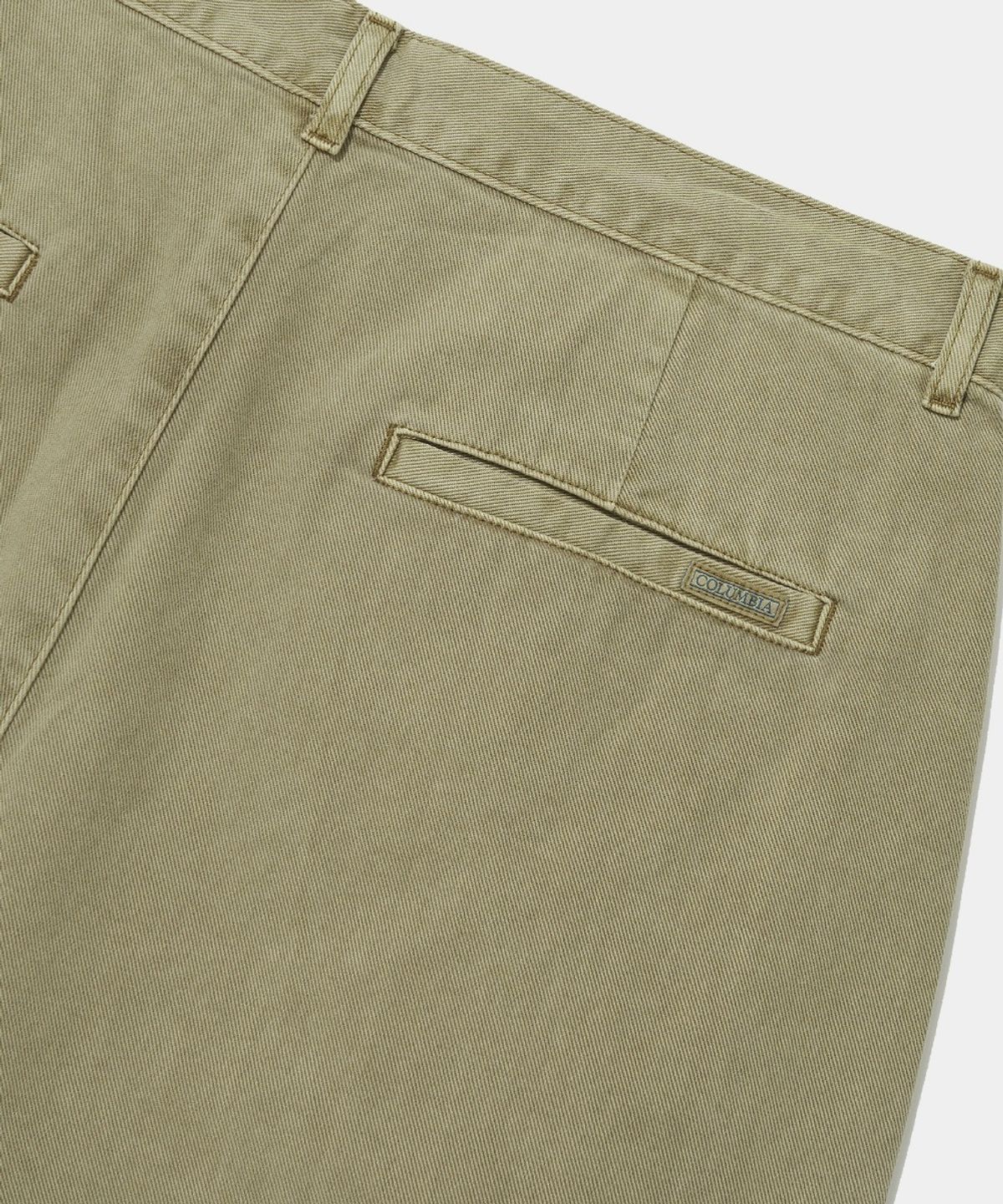 컬럼비아 유니버시티(COLUMBIA UNIVERSITY) TWOTUCK DYED TWILL BERMUDA SHORTS PANTS_BEIGE