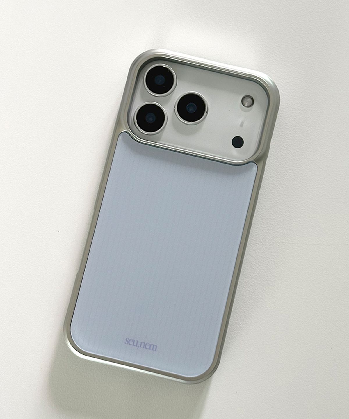 세컨드유니크네임(SECOND UNIQUE NAME) SUN CASE GRAPHIC STRIPE SKY