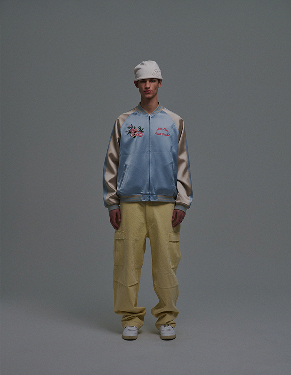 선데이후르츠마켓(SUNDAY FRUIT MARKET) PEACH REVERSIBLE SUKAJAN SKYBLUE