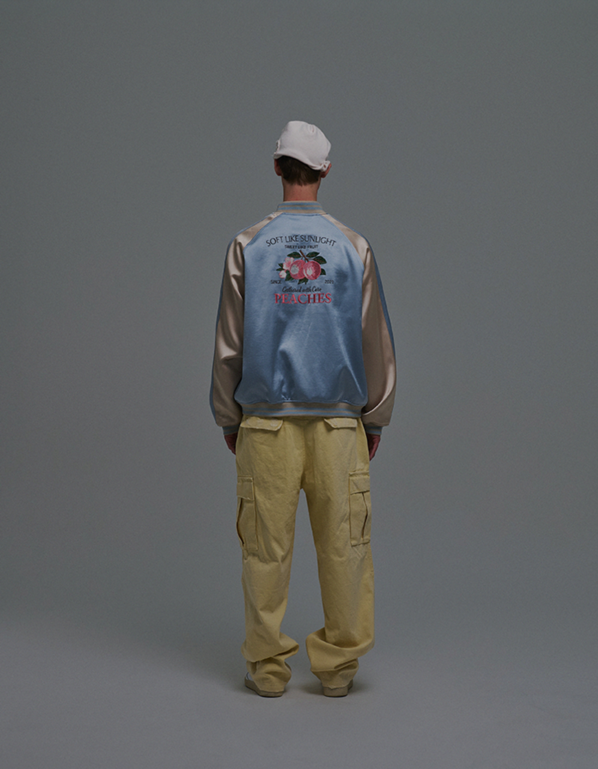 선데이후르츠마켓(SUNDAY FRUIT MARKET) PEACH REVERSIBLE SUKAJAN SKYBLUE