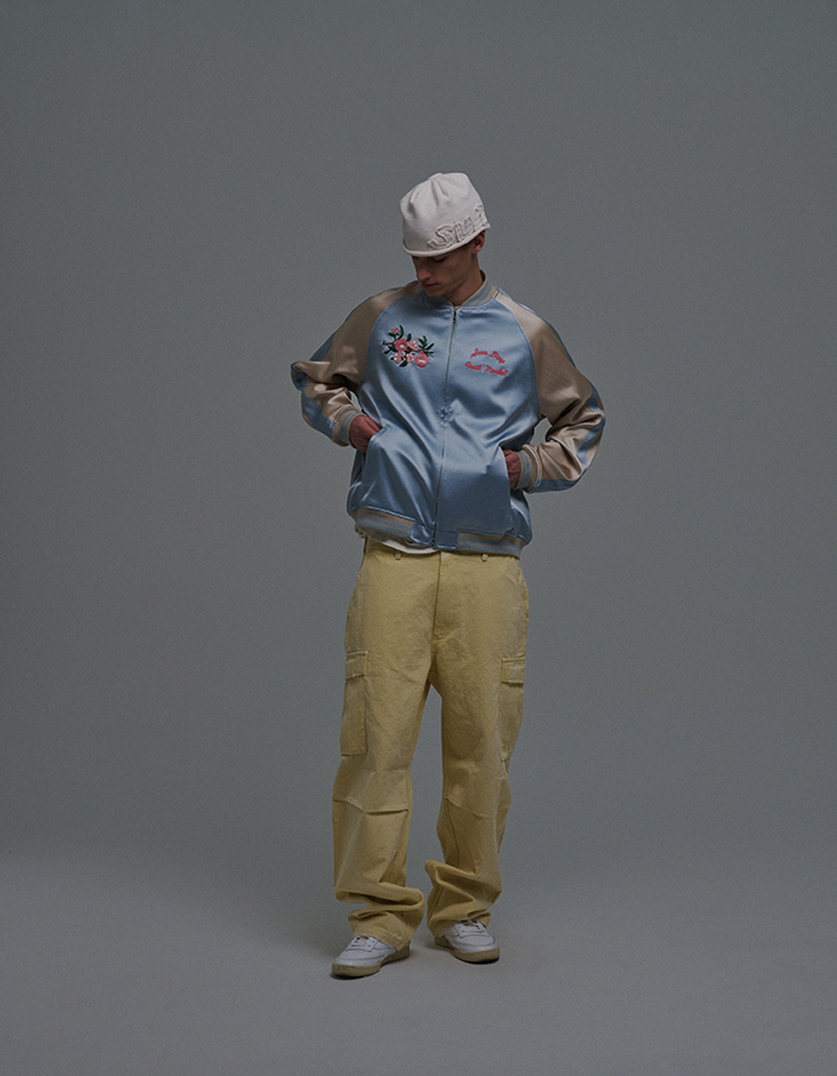 선데이후르츠마켓(SUNDAY FRUIT MARKET) PEACH REVERSIBLE SUKAJAN SKYBLUE