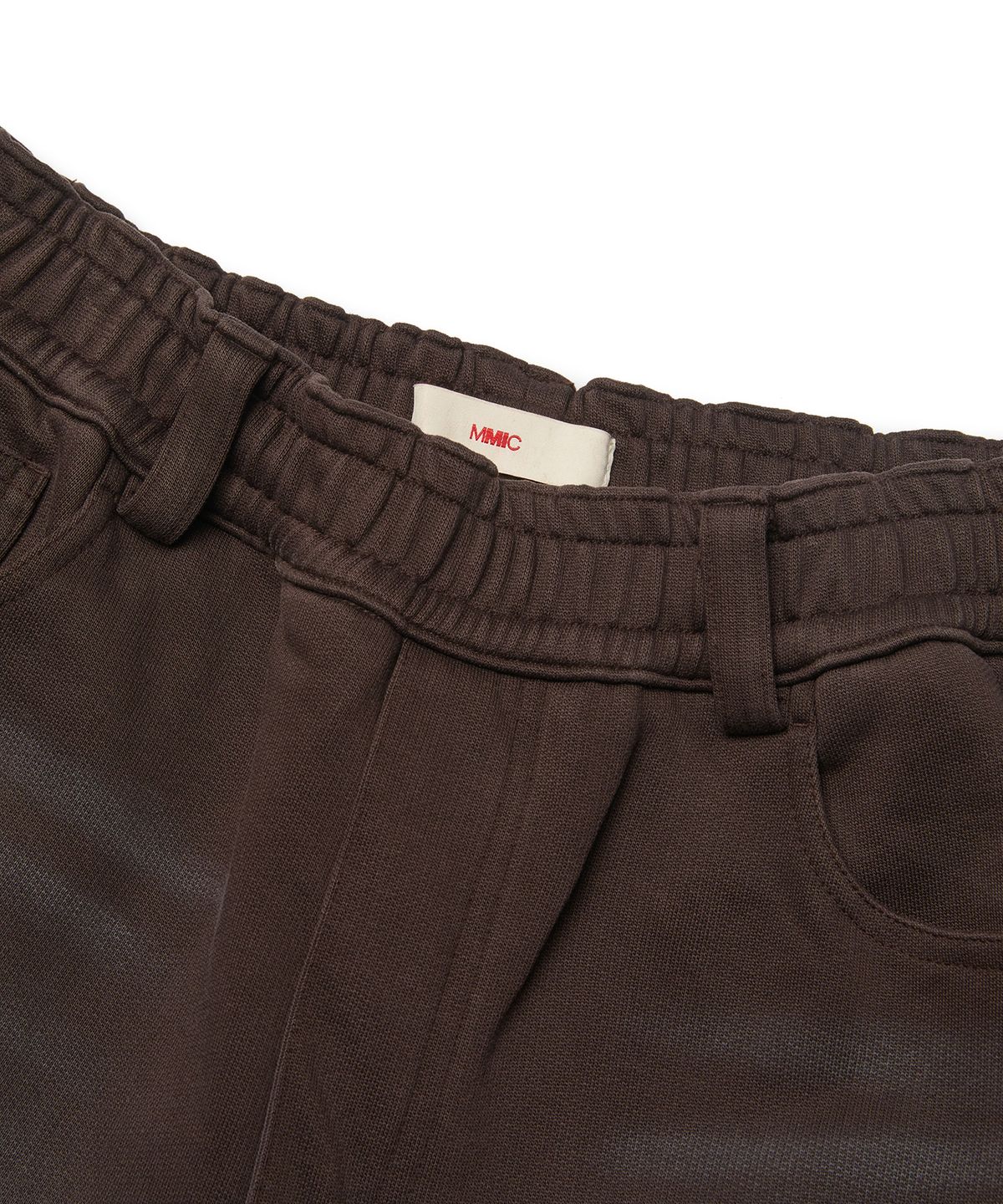 엠엠아이씨(MMIC) DECAY SWEATPANTS (BROWN)