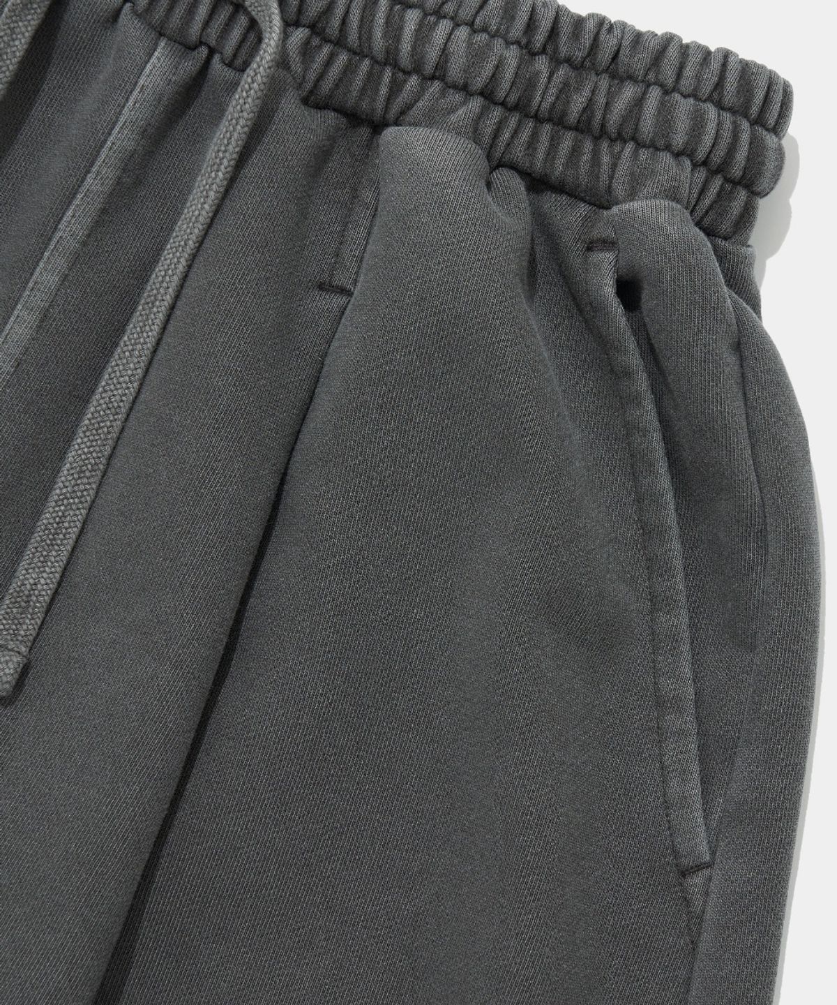 컬럼비아 유니버시티(COLUMBIA UNIVERSITY) NY STREET TAIL DYED TERRY SHORTS PANTS_CHARCOAL