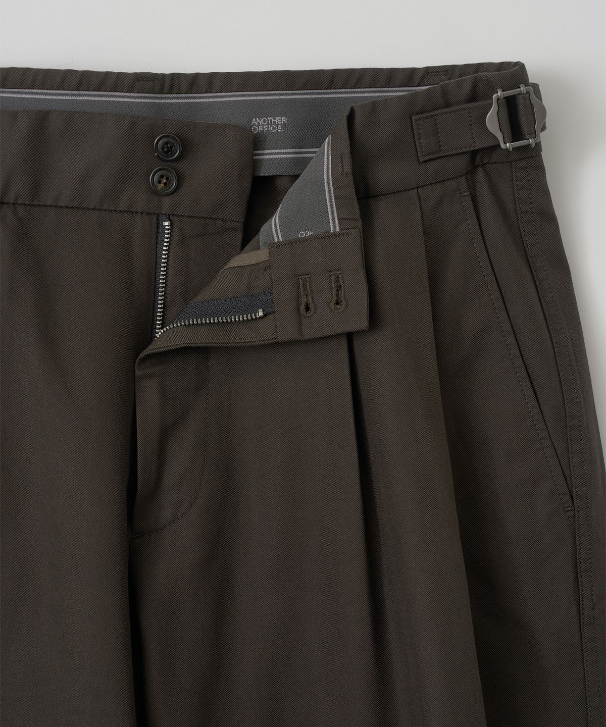 어나더 오피스(ANOTHER OFFICE) [SS] Santiago Chino Pants Flexible (Pewter)