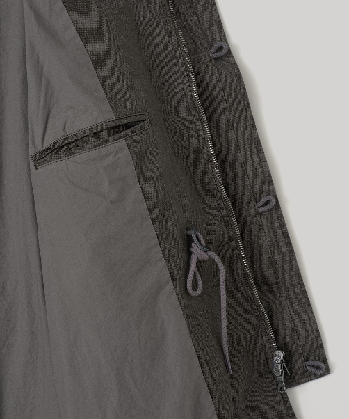어나더 오피스(ANOTHER OFFICE) Modern N-3B Coat (Charcoal)