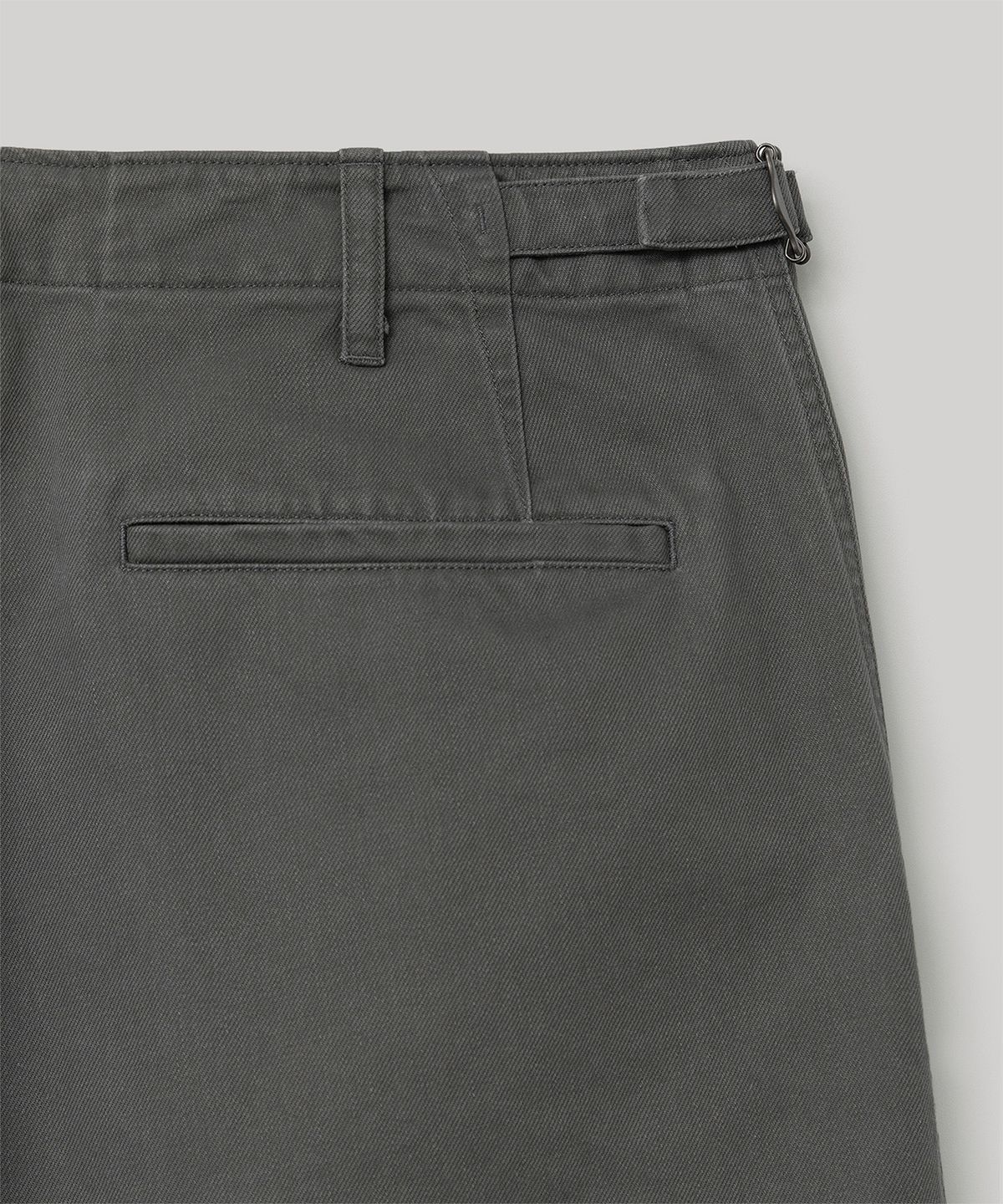 어나더 오피스(ANOTHER OFFICE) French Drill Chino Pants (Smoky Gray)