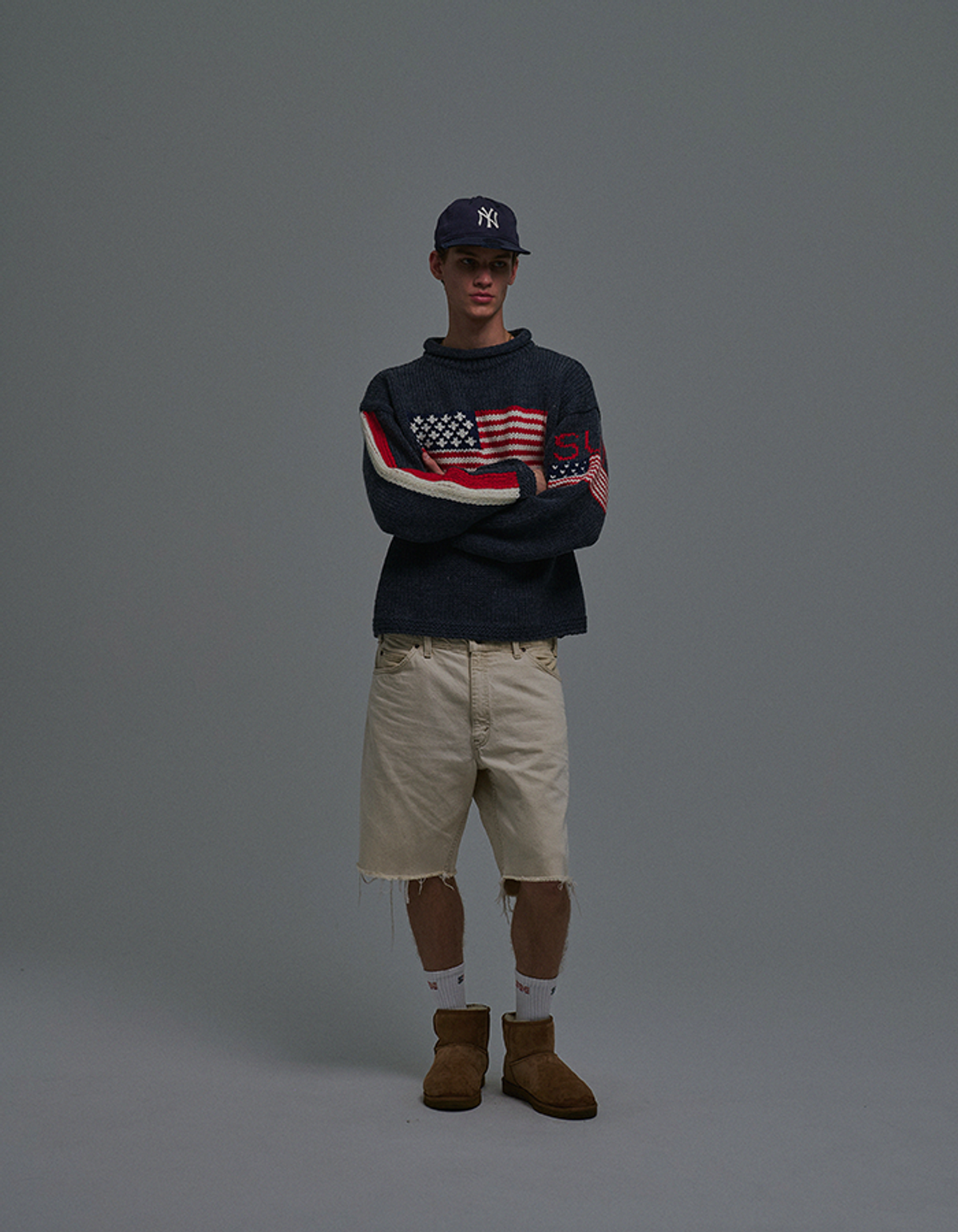 선데이후르츠마켓(SUNDAY FRUIT MARKET) SUNDAY FLAG KNIT SWEATER NAVY