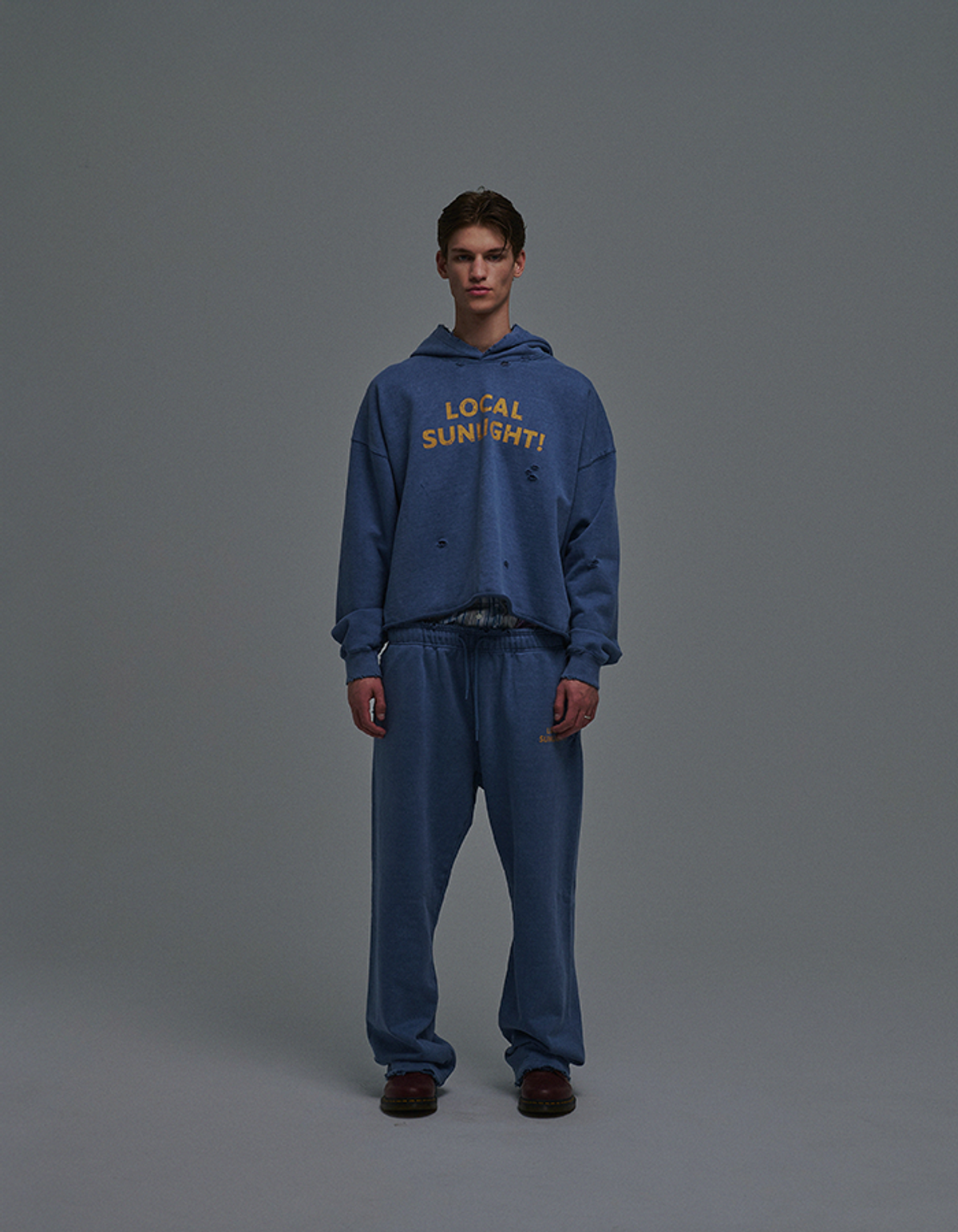 선데이후르츠마켓(SUNDAY FRUIT MARKET) LOCAL SUNLIGHT HOODIE BLUE