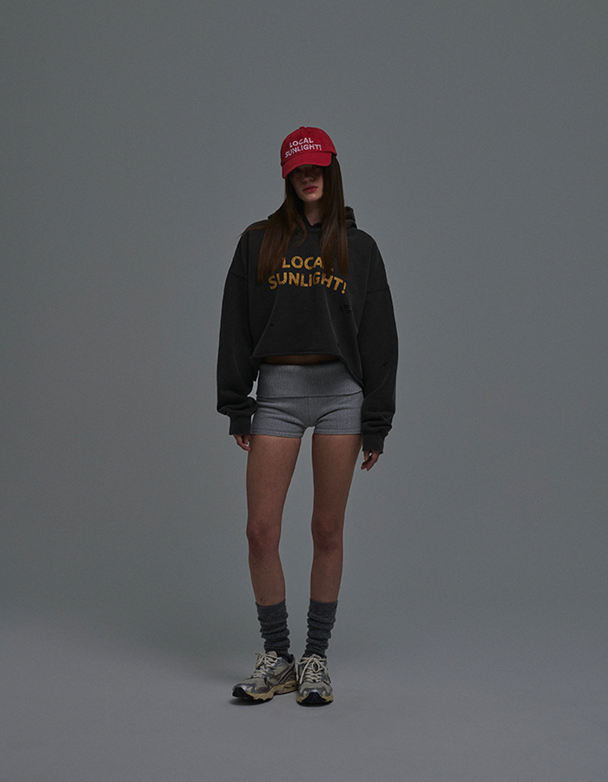 선데이후르츠마켓(SUNDAY FRUIT MARKET) LOCAL SUNLIGHT HOODIE CHARCOAL