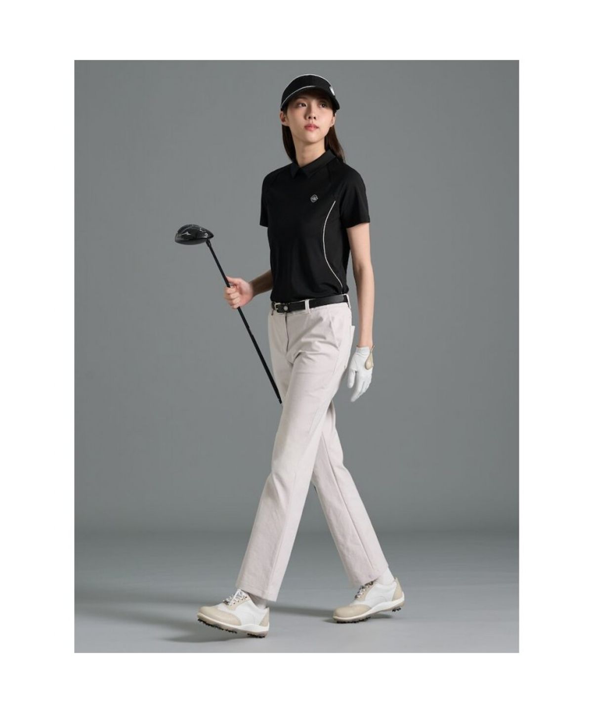 빈폴골프(BEANPOLE GOLF) [B_under] 여성 라인 배색 칼라 반소매 티셔츠 - 블랙 (BJ6342L105)
