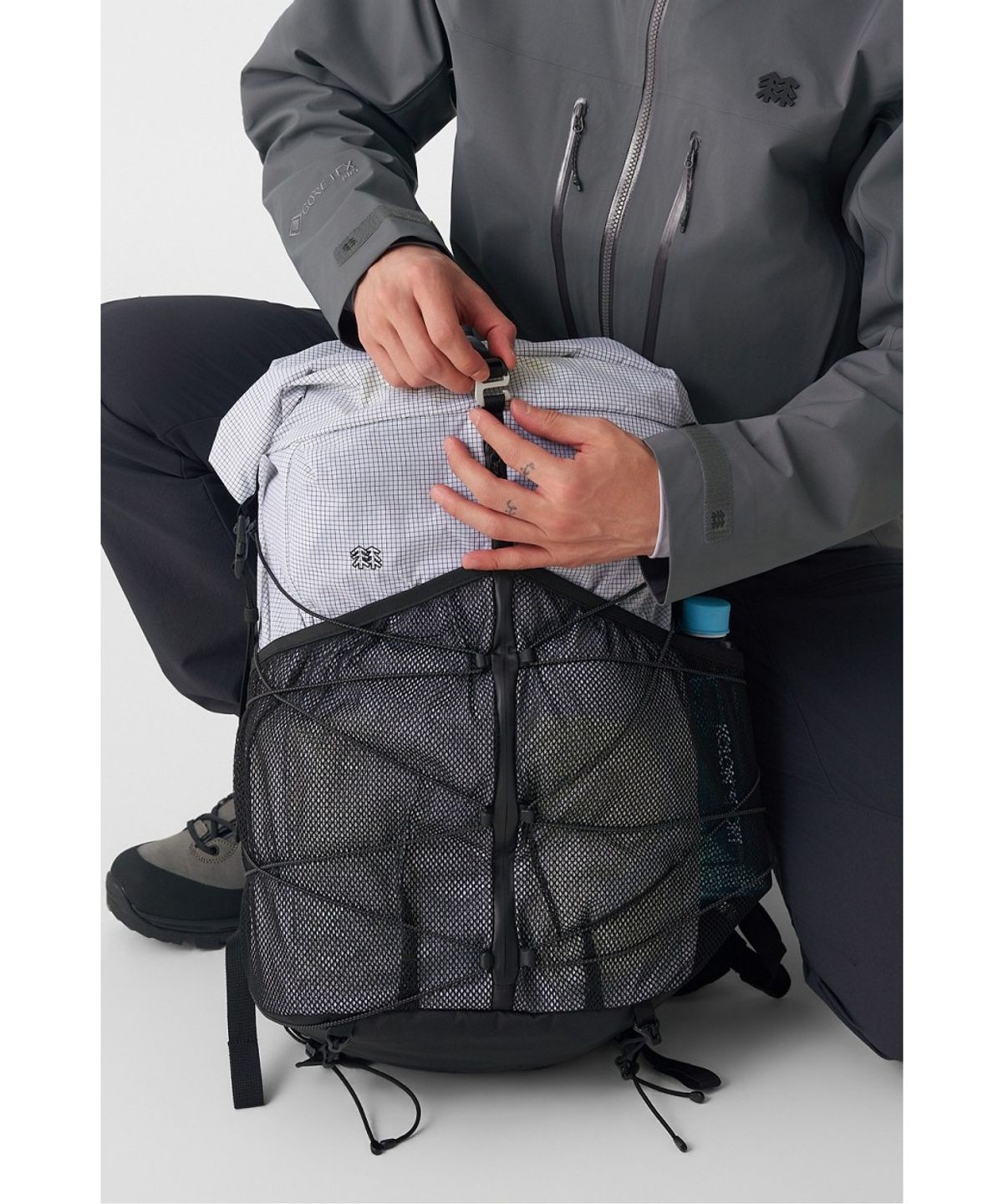코오롱스포츠(KOLON SPORT) 에어롤 백팩 30L(+7L) QEBXX26133OWH