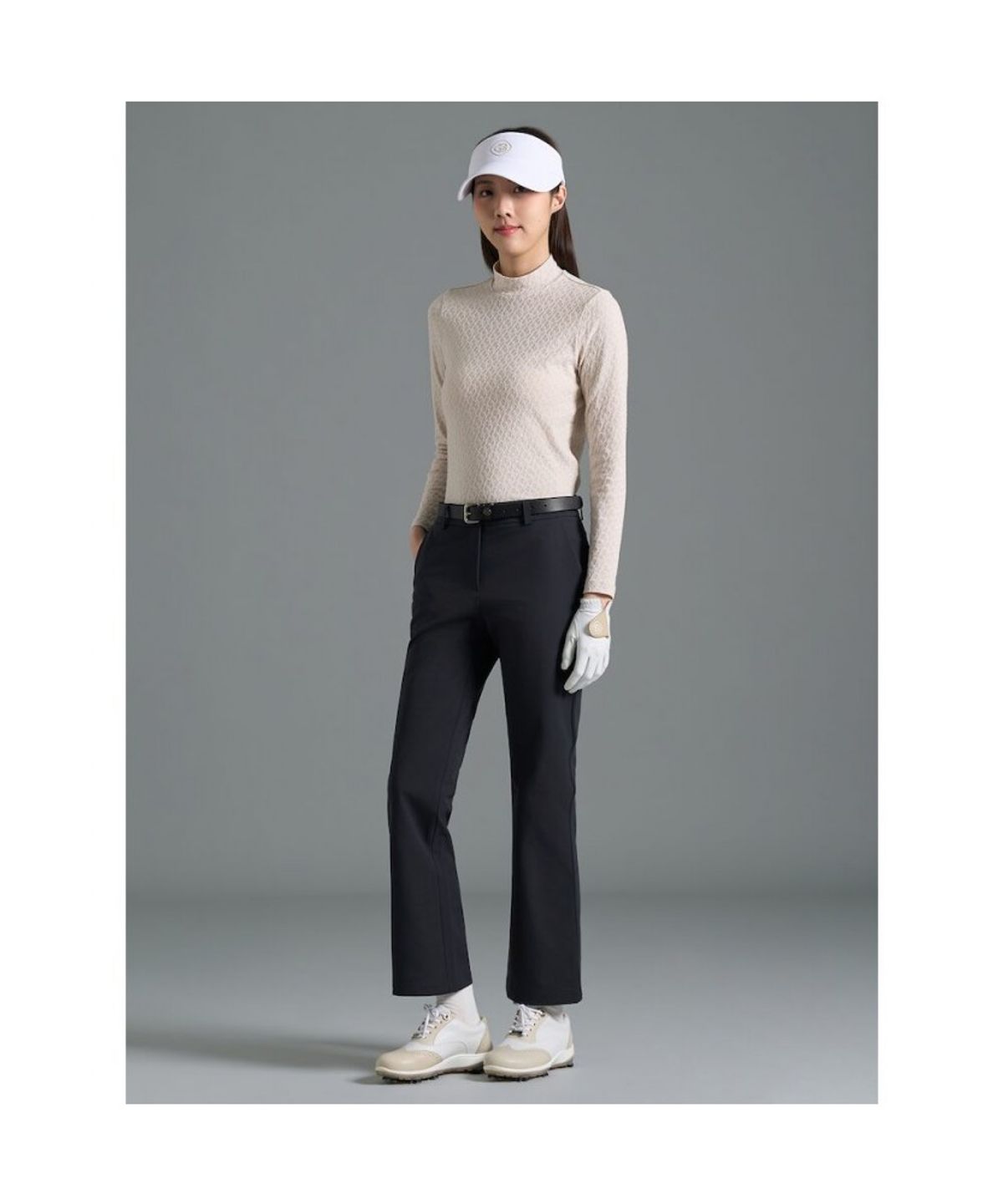 빈폴골프(BEANPOLE GOLF) [B_under] 여성 자카드 하이넥 긴소매 티셔츠 - 베이지 (BJ6141L03A)