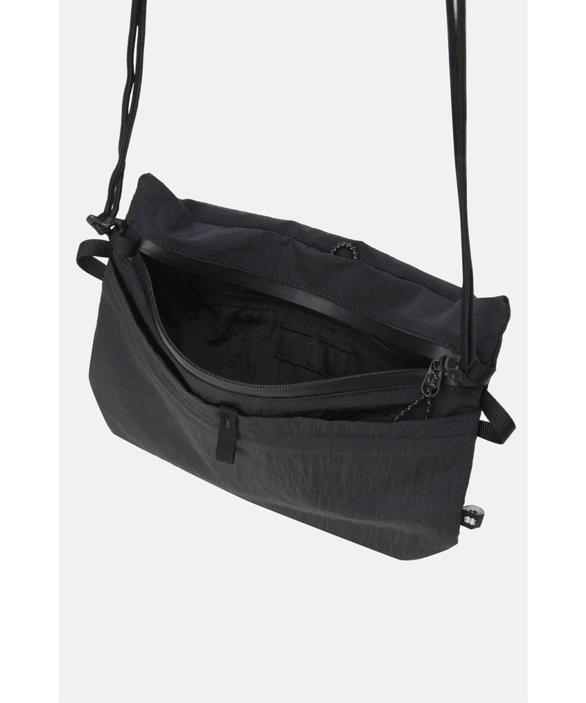 코오롱스포츠(KOLON SPORT) 남녀공용 백패킹 사코슈백 QEBDX26123BLK