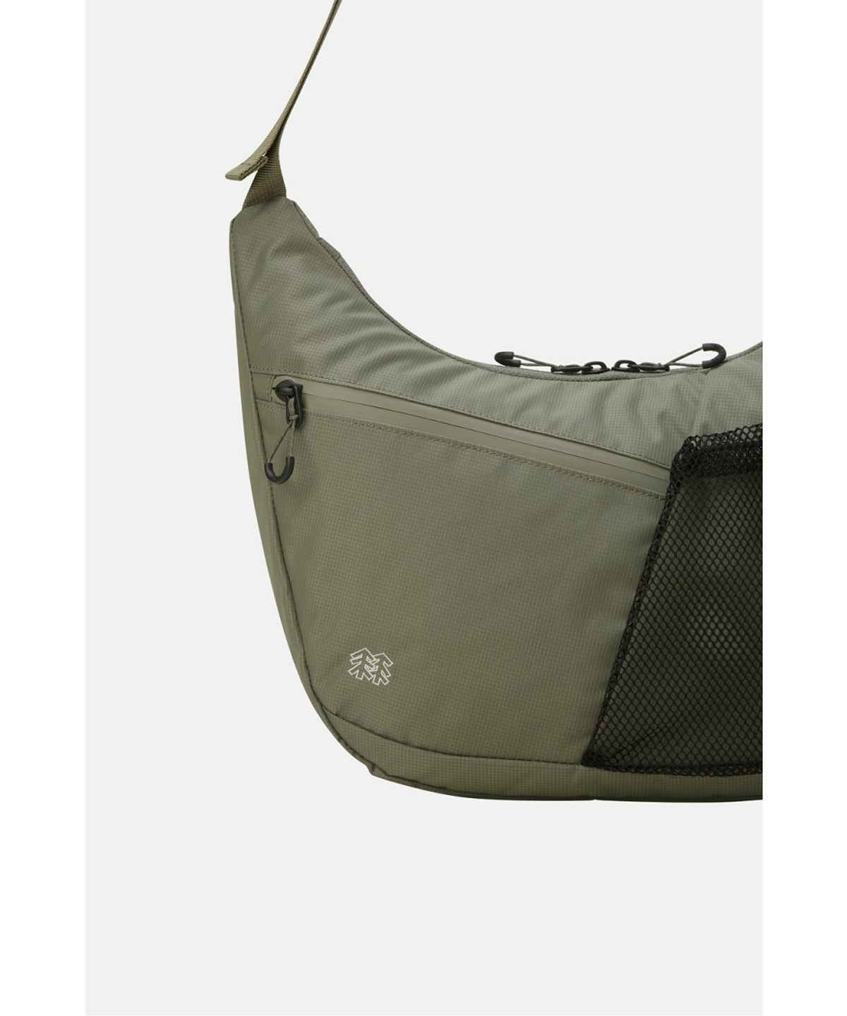 코오롱스포츠(KOLON SPORT) 하이킹 크로스백 QEBDX26121GKH